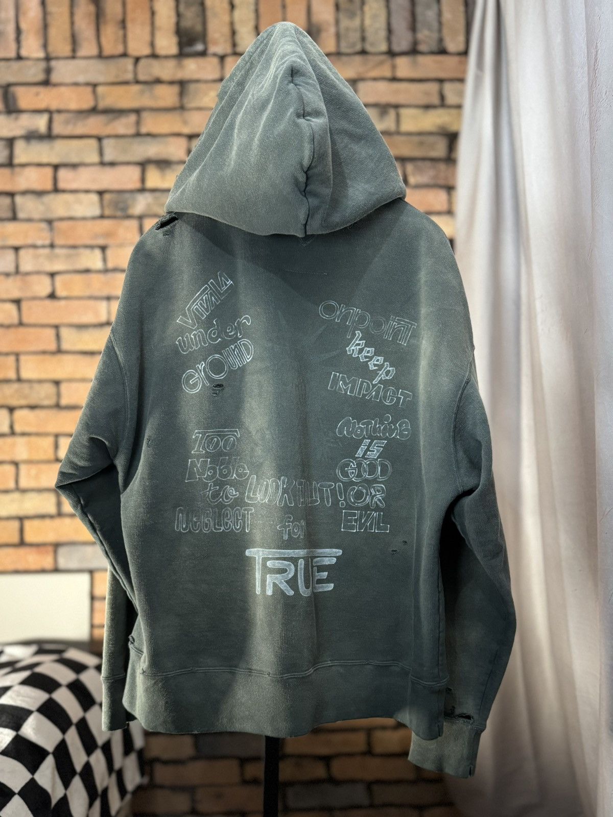 Maison MIHARA YASUHIRO $629 DISTRESSED SMILEY HOODIE GREEN ENZYME DYE WASH SWEATER Size US M / EU 48-50 / 2 - 2 Thumbnail