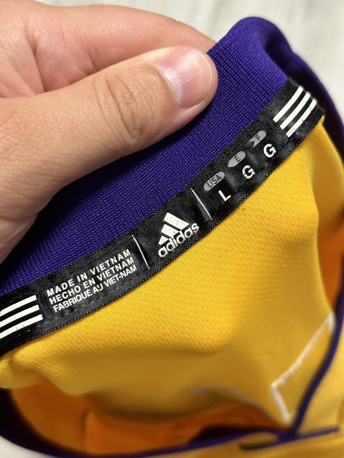 NBA 2013 2014 Lakers Howard Adidas Home NBA Basketball Jersey Size US L / EU 52-54 / 3 - 5 Thumbnail