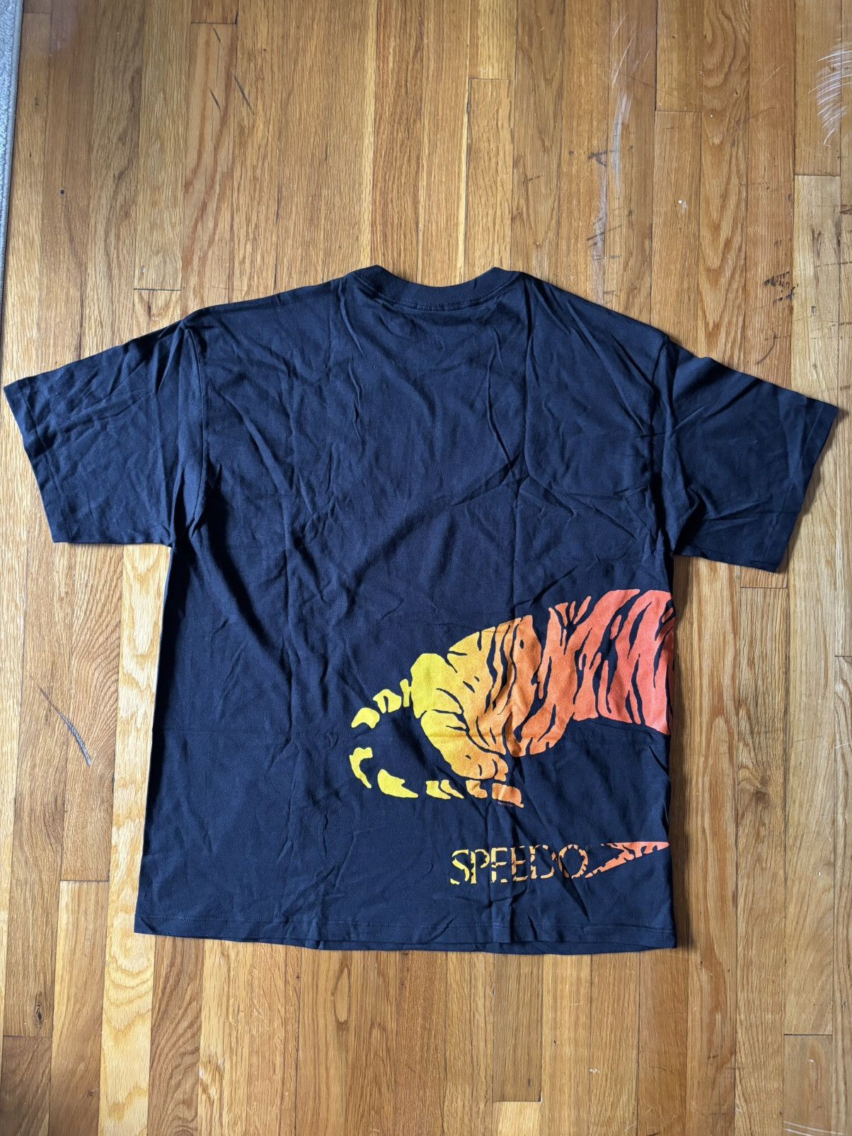 Speedo Vintage 1996 Tiger print Speedo t-shirt Size US XL / EU 56 / 4 - 2 Thumbnail
