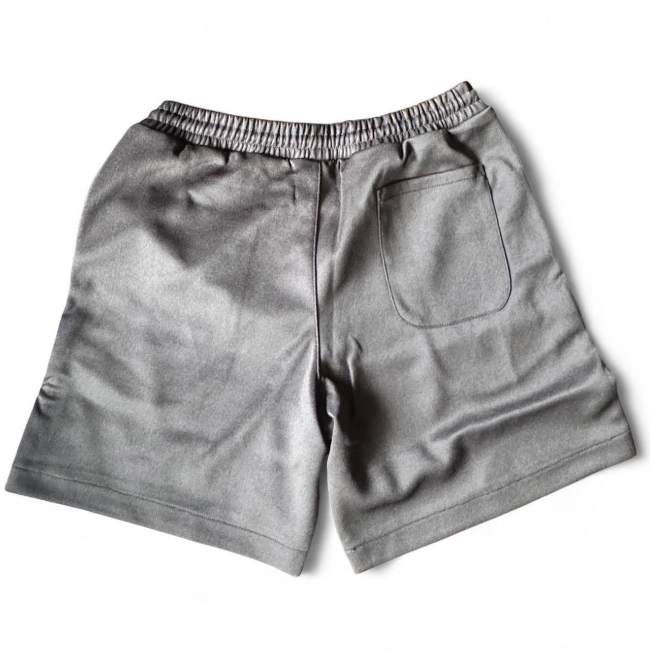 Kith Kith Track Shorts SZ S - Black Size US 29 - 2 Thumbnail