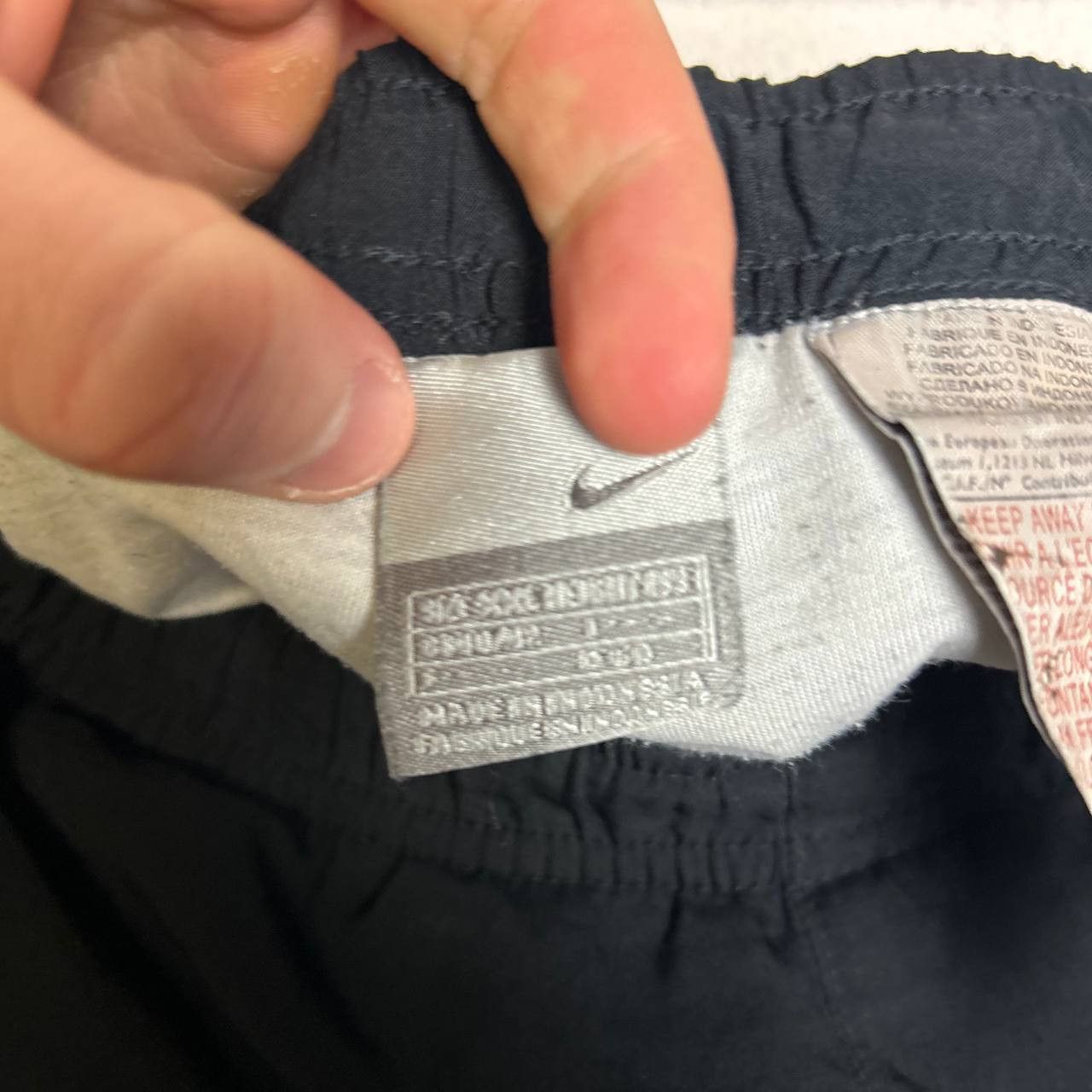 Nike Vintage Nike Balloon Tracked y2k streetwear small logo pants Size US 38 / EU 54 - 7 Thumbnail