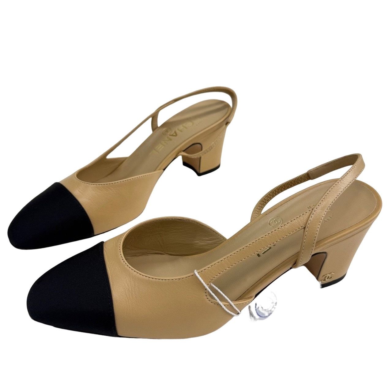 Chanel Chanel Two-Tone Slingback Heels Size 37 Size US 7 / IT 37 - 1 Thumbnail