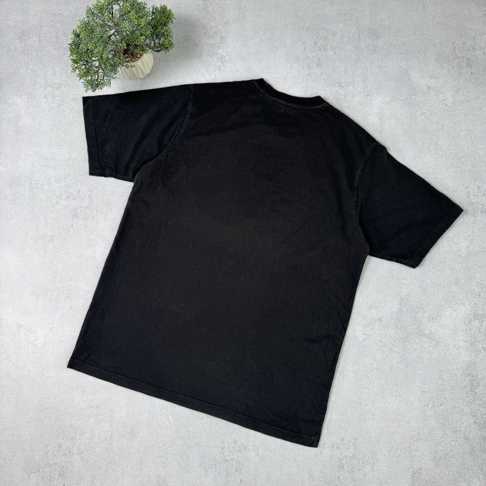 Supreme Supreme FW18 Black Light SS Top Tee Shirt Mens Size M Size US M / EU 48-50 / 2 - 14 Thumbnail