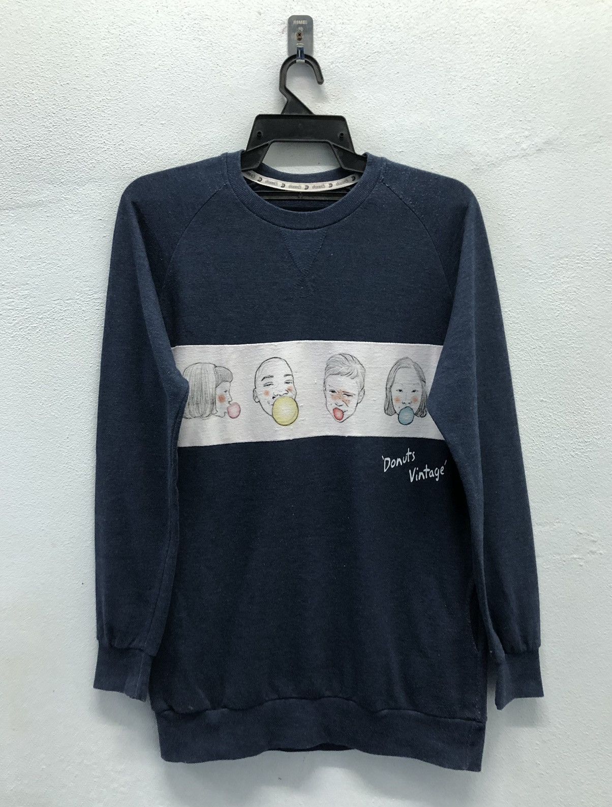 Vintage Vintage Donut's Sweatshirt Size US M / EU 48-50 / 2 - 1 Thumbnail