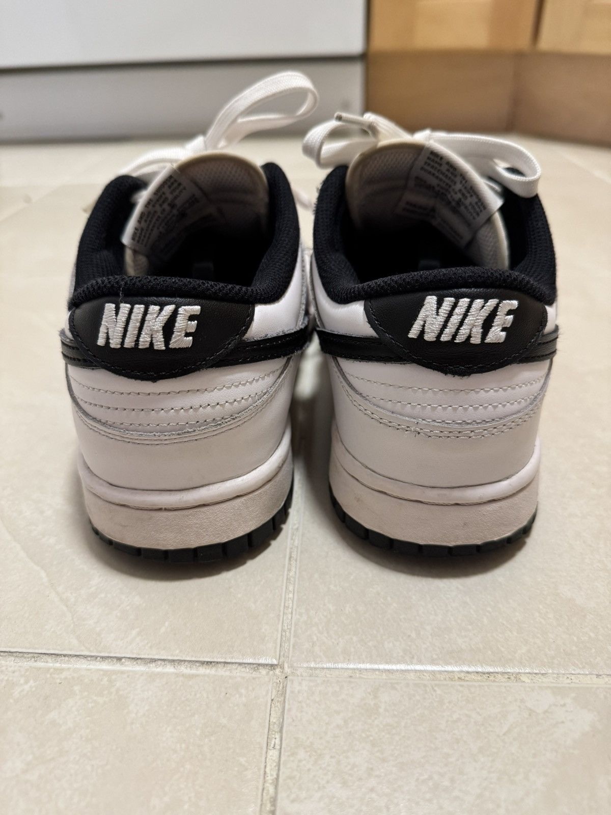 Nike Nike Dunk Low White Black Size Men’s US 8 / Women’s US 9.5 Size US 8 / EU 41 - 4 Thumbnail