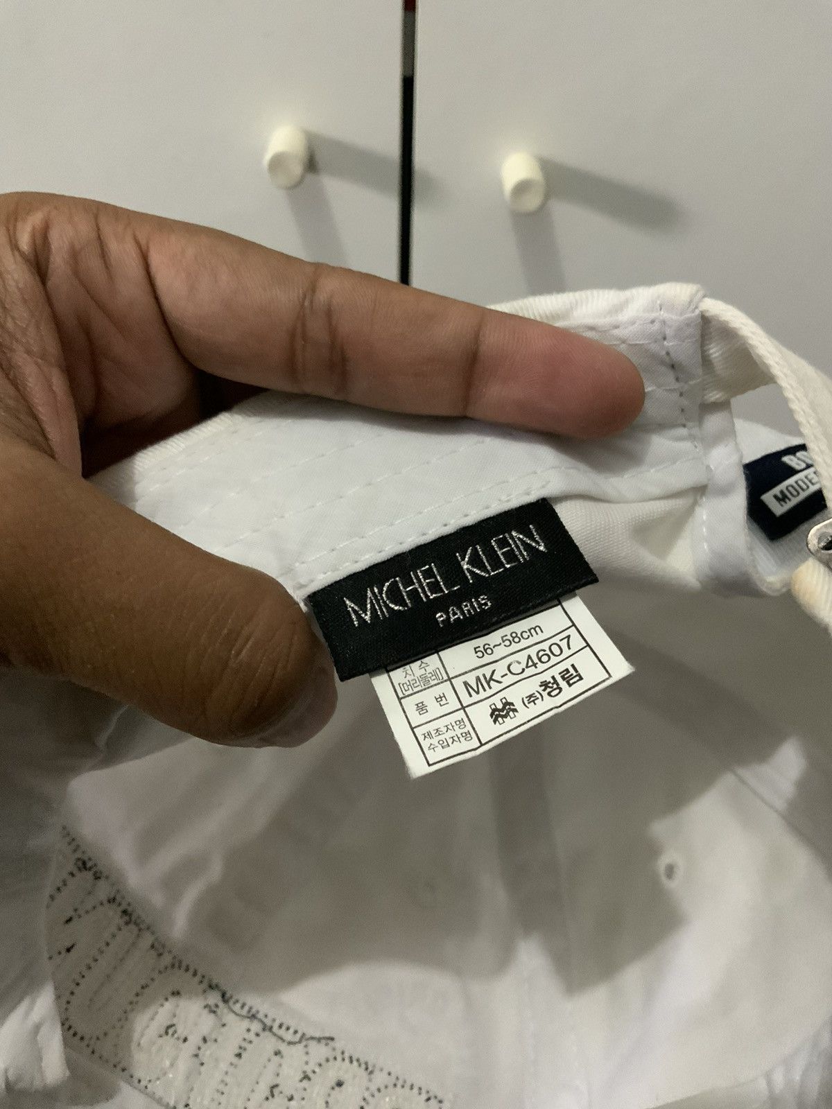 Michel Klein Profound Michel Klein Paris White Hat Cap Size ONE SIZE - 12 Thumbnail