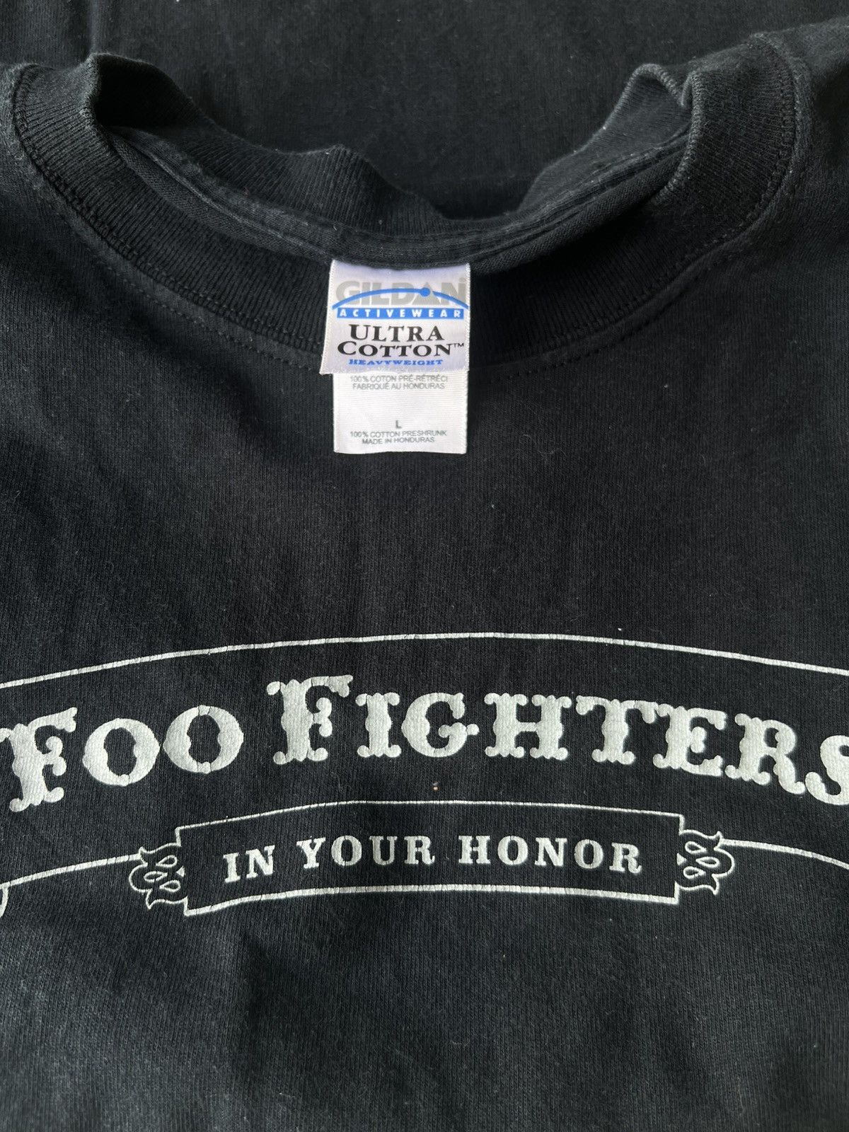 Vintage Vintage 2005 Foo Fighters In Your Honor European Tour Shirt Size US L / EU 52-54 / 3 - 5 Thumbnail