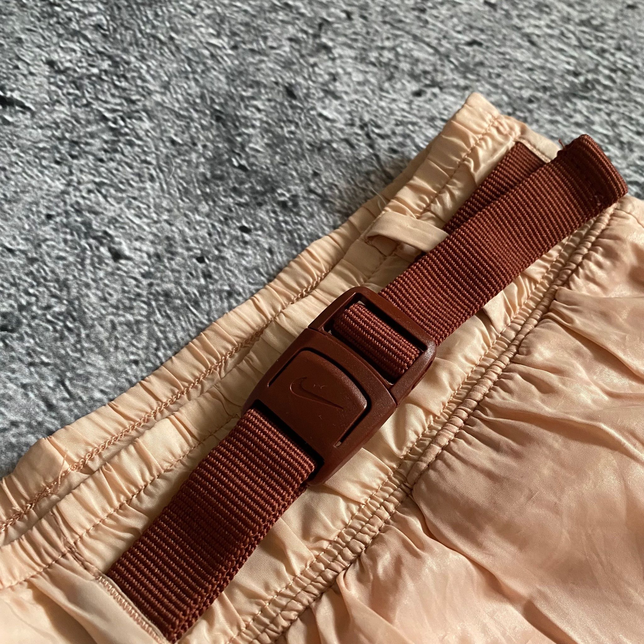 Nike NIKE DRILL Y2K VINTAGE NYLON JOGGERS TRACK PANTS Size 34" / US 12 / IT 48 - 6 Thumbnail