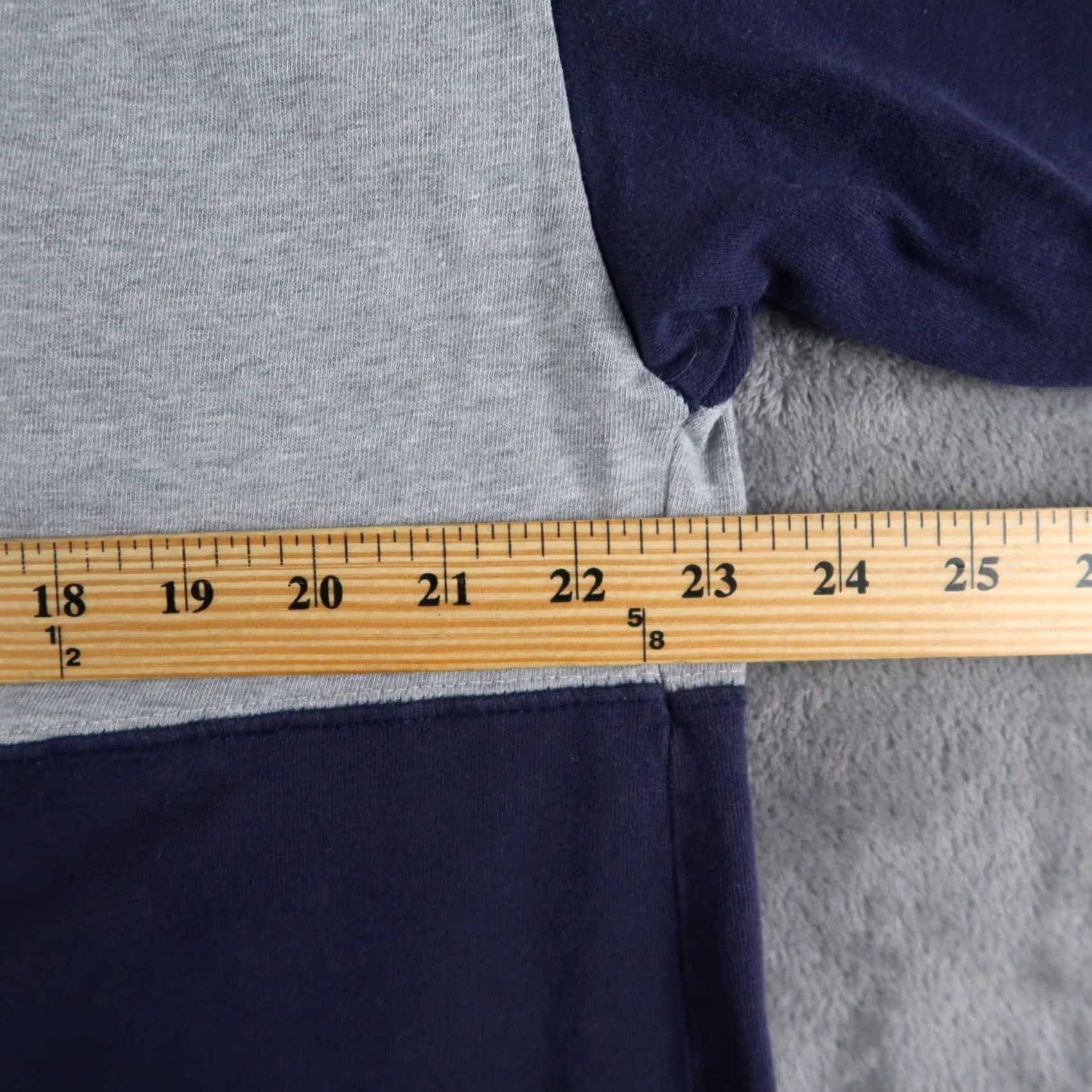 Gap VINTAGE Gap Rugby T Shirt Mens XL Blue Two Tone 90s Made in USA Size US XL / EU 56 / 4 - 6 Thumbnail