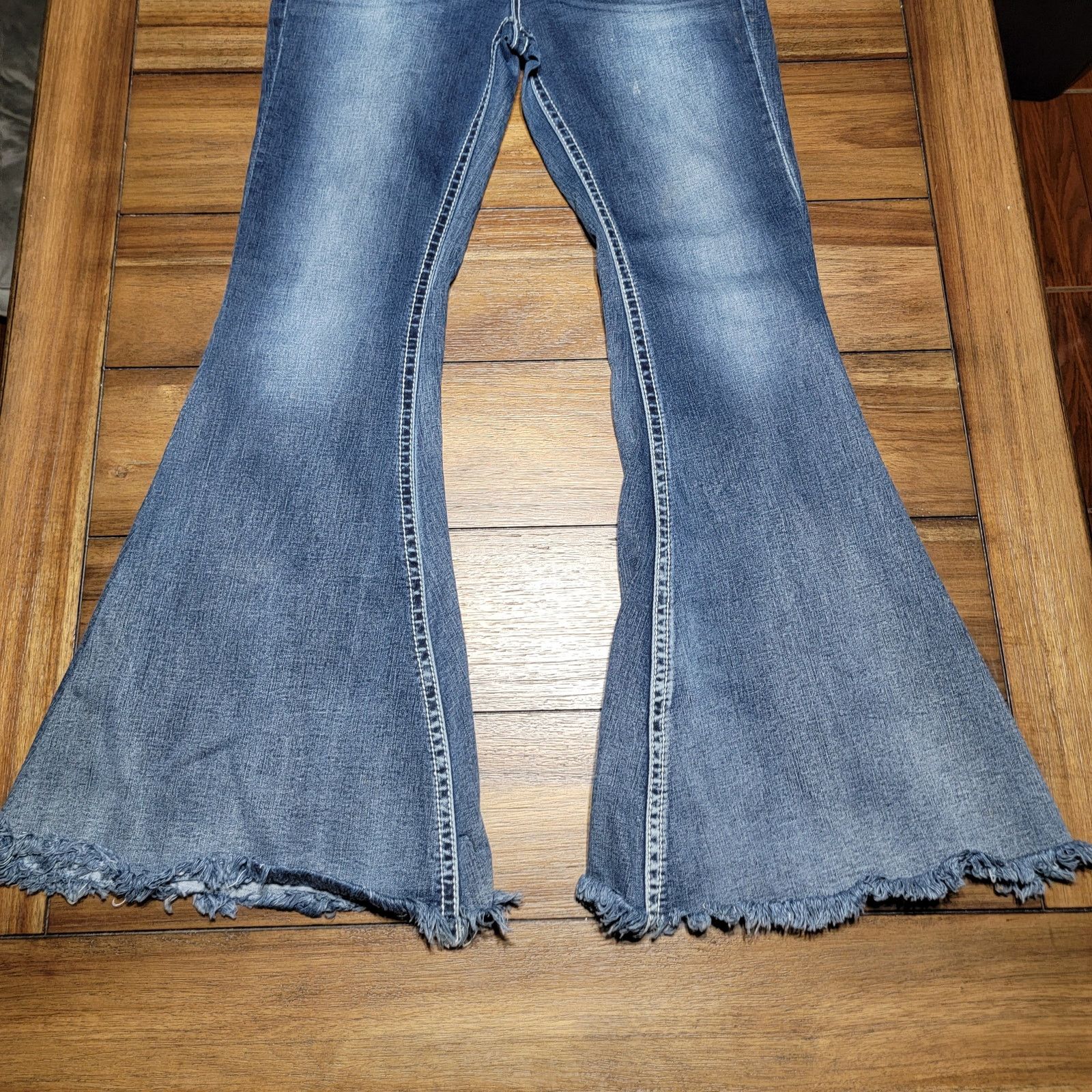 Grace in LA Grace In LA Jeans w/ Raw Hem Bell Bottoms & Bling - Size 28 Size 28" / US 6 / IT 42 - 3 Thumbnail