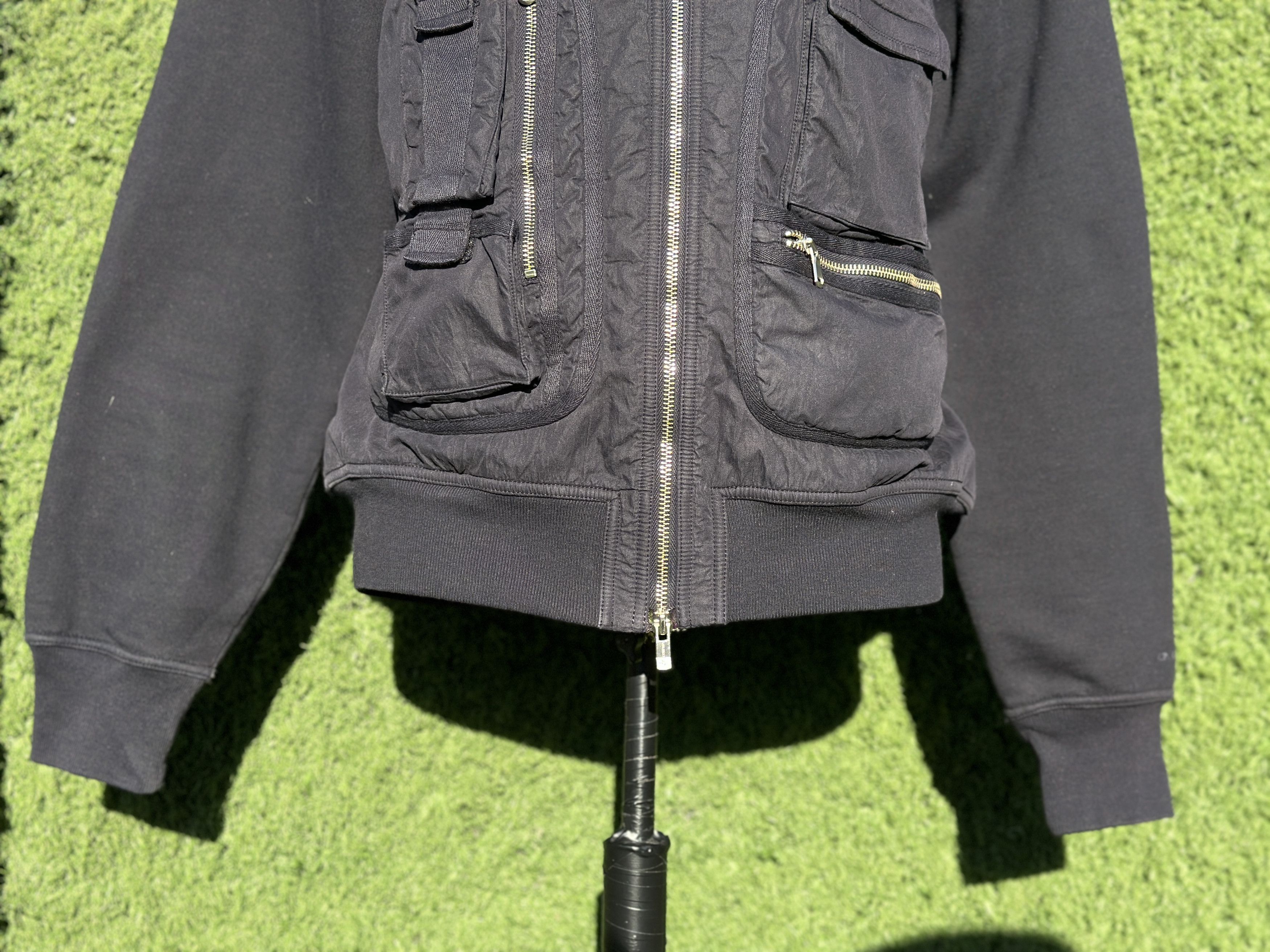 C.P. Company C.P. Company 2000s Multi Pocket Zip Jacket Nylon Size L Size US L / EU 52-54 / 3 - 6 Thumbnail
