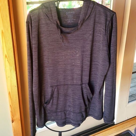 Designer Augusta Sportswear Long Slv Moisture Management Grey Sz. XL Size XL / US 12-14 / IT 48-50 - 1 Thumbnail