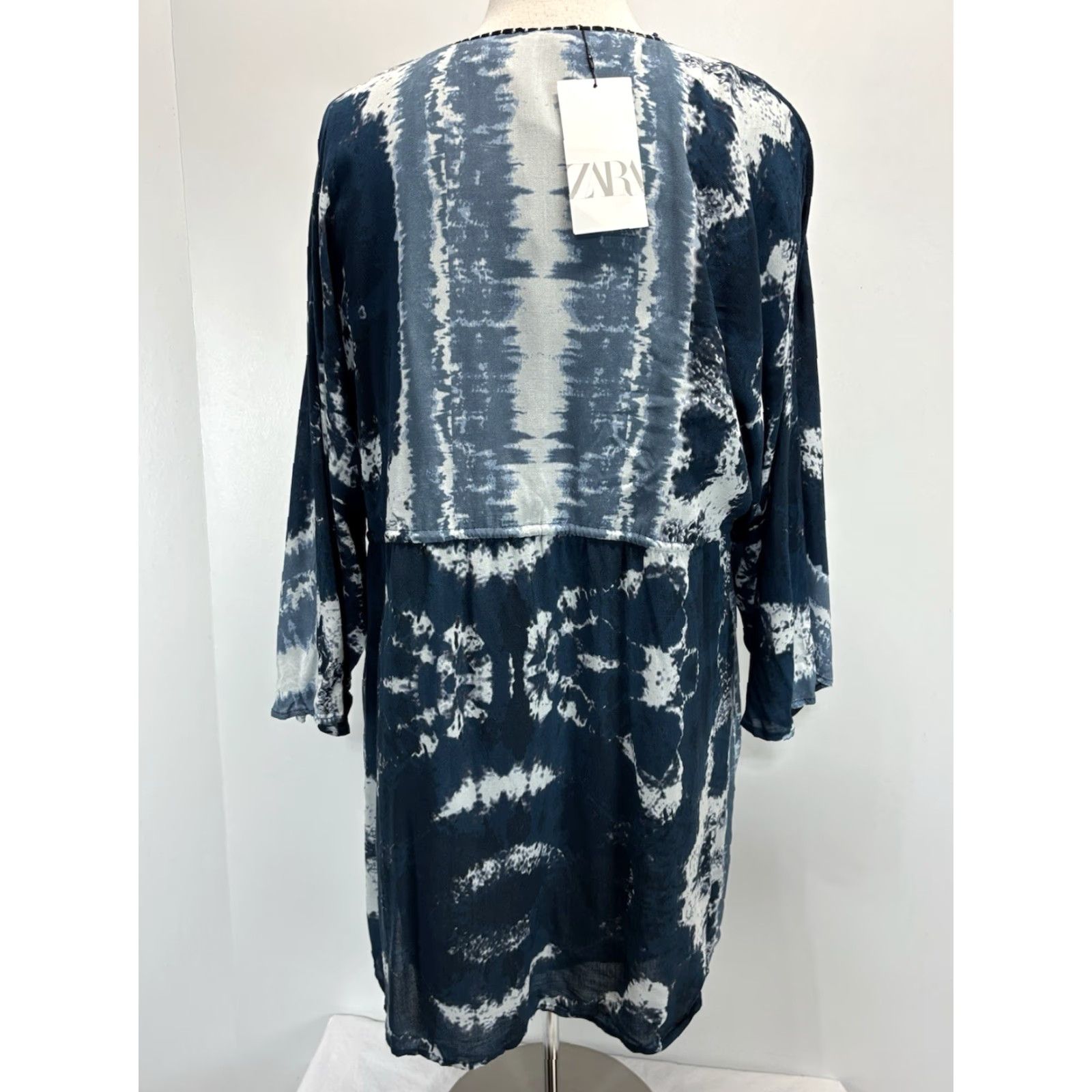 Zara ZARA Tie Dye Kaftan Dress Women Size Large Blue Short Tie Front V-Neck Size 36" / US 14 / IT 50 - 3 Thumbnail
