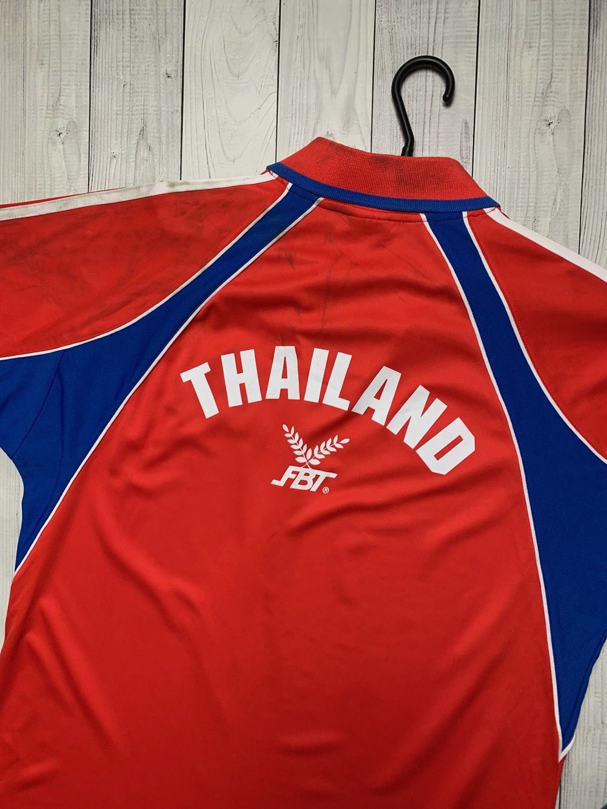 Vintage Thailand soccer jersey logo red size XL Size US XL / EU 56 / 4 - 5 Thumbnail