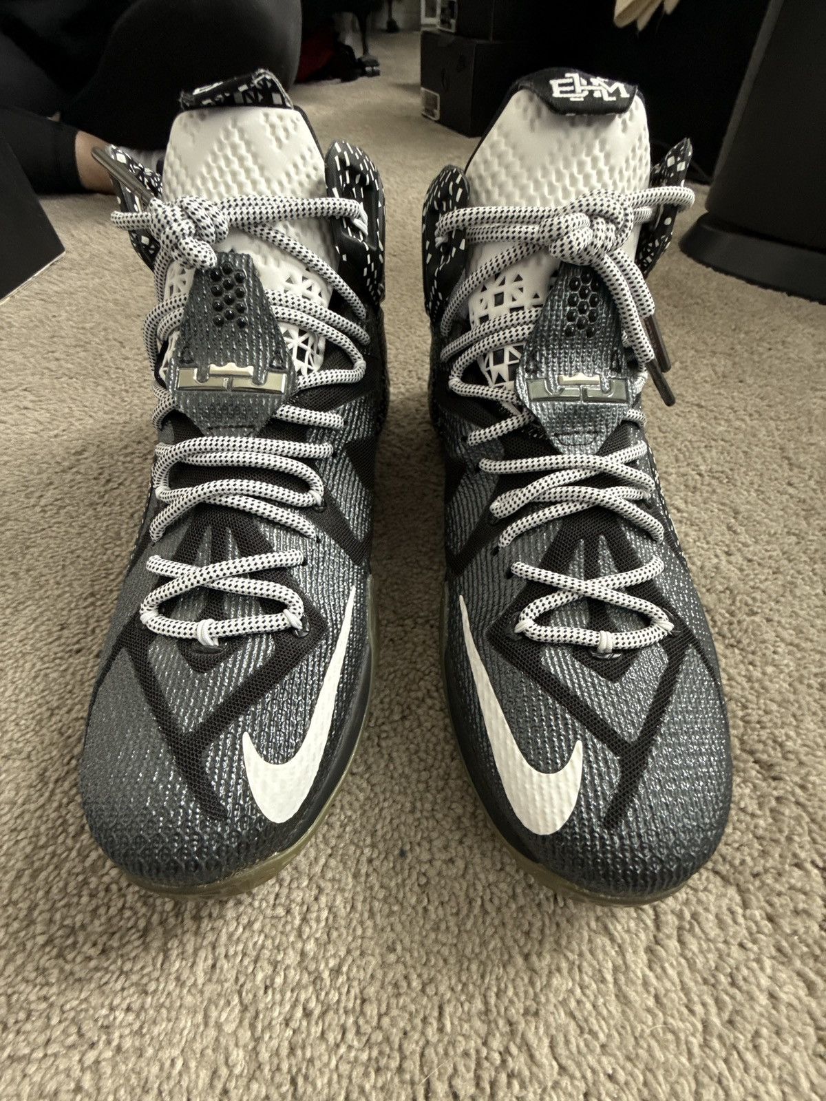 Nike Lebron XII BHM Size US 12 / EU 45 - 4 Thumbnail