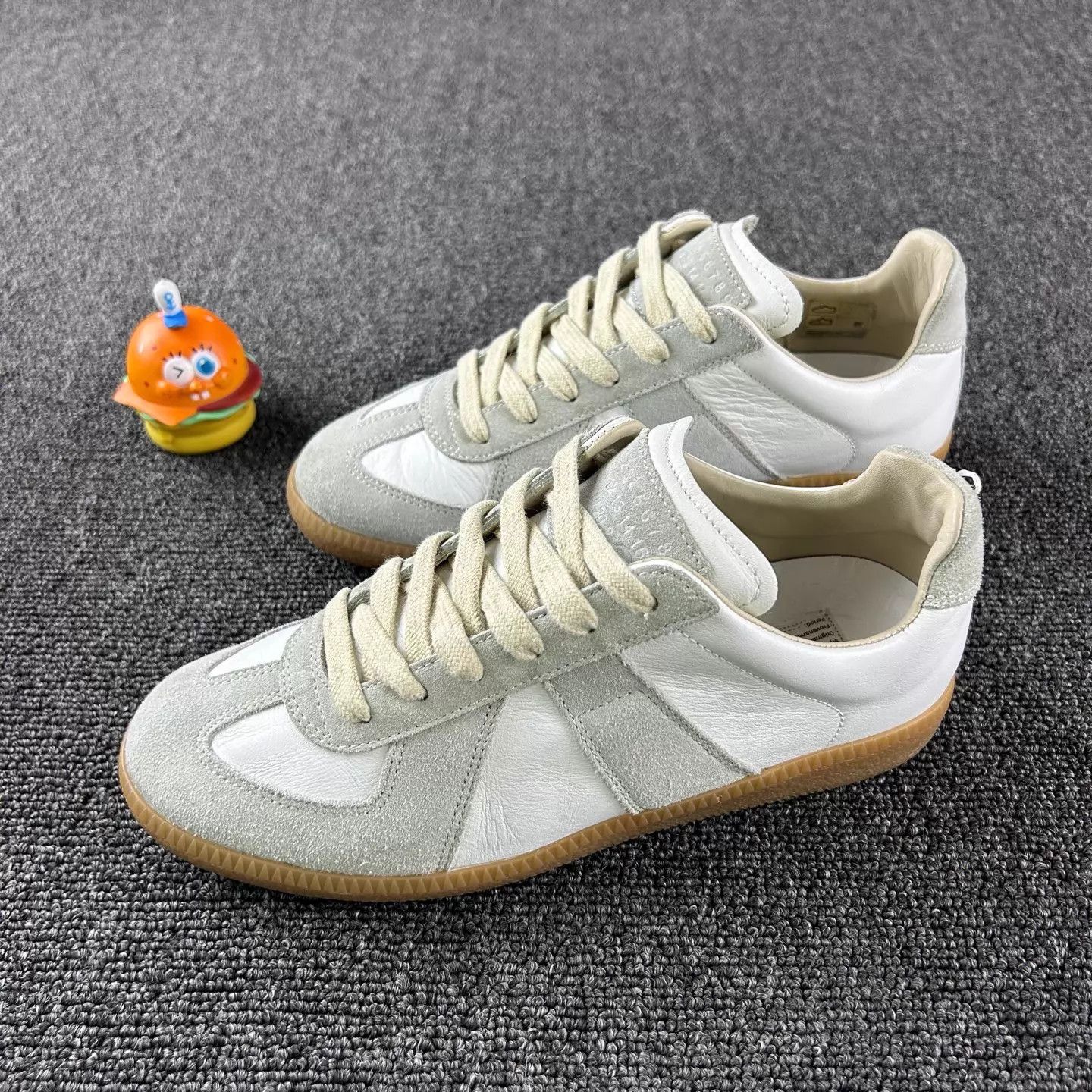 Maison Margiela Maison Margiela gray white Deuxième trainer 36 Size US 5.5 / IT 35.5 - 1 Thumbnail