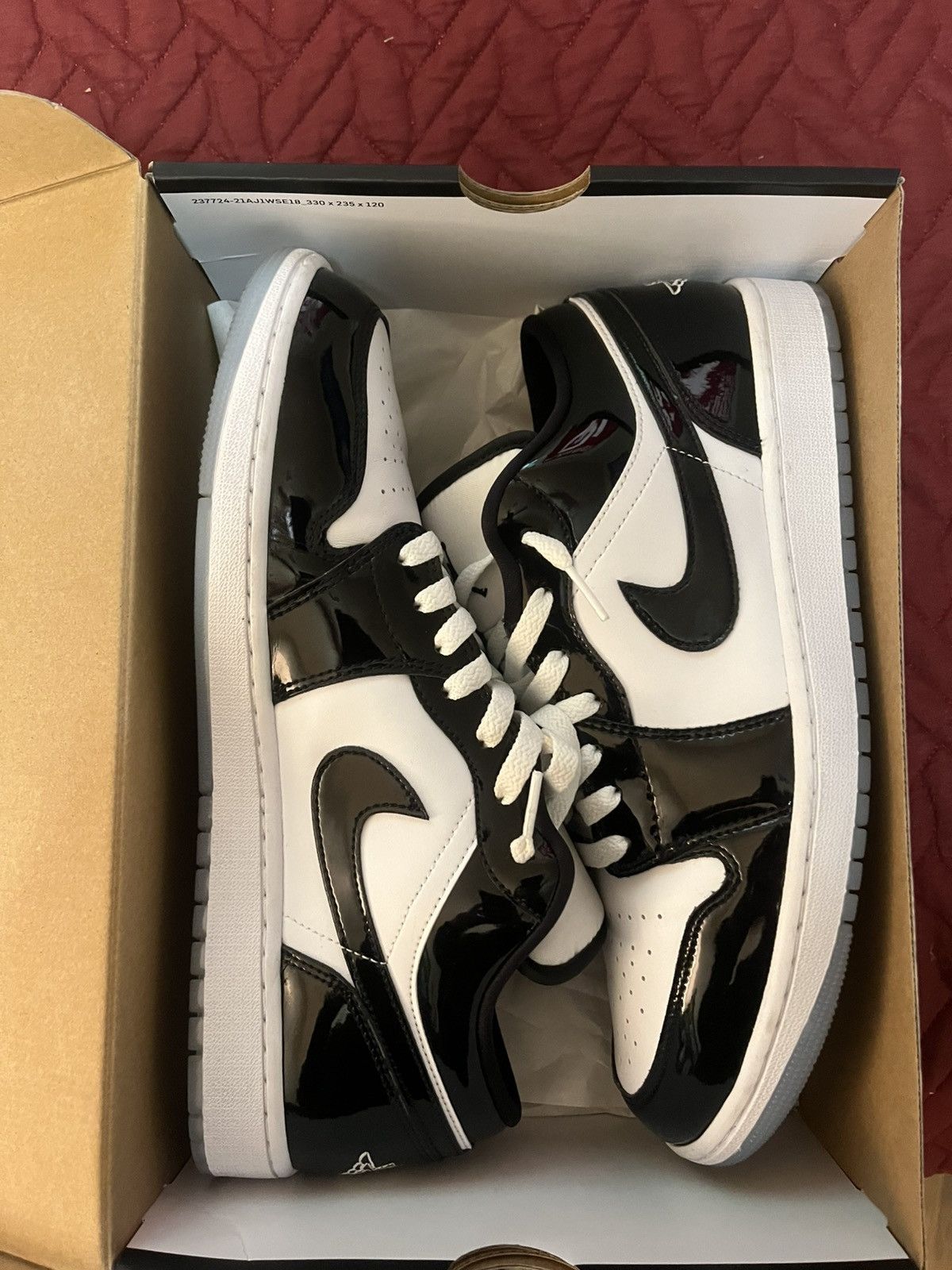 Jordan Brand × Nike Air Jordan 1 Low SE “Concord” Size US 13 / EU 46 - 1 Thumbnail