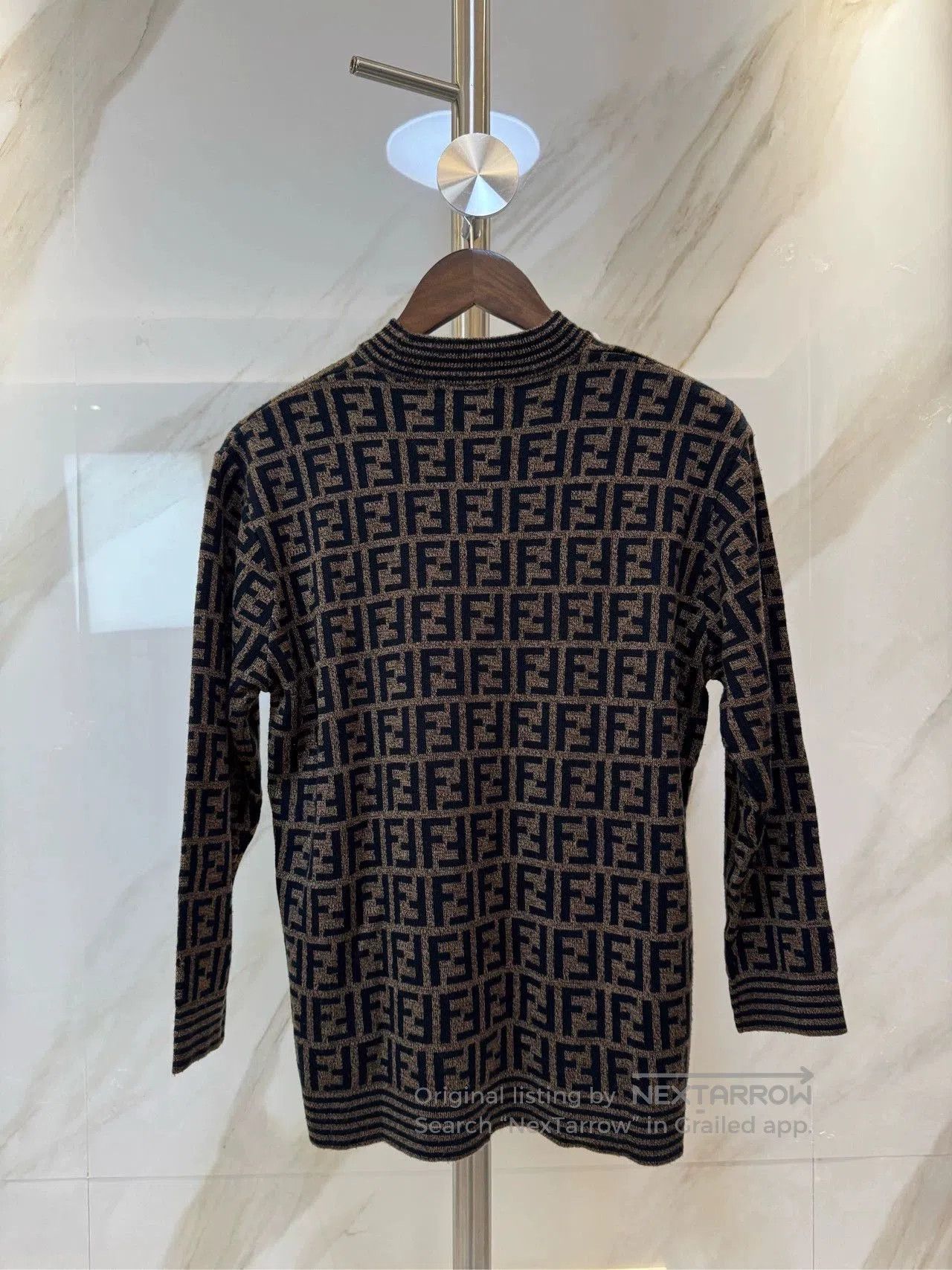 Fendi Fendi Vintage Logo Print Long Sleeve Sweater. Size US XS / EU 42 / 0 - 2 Thumbnail
