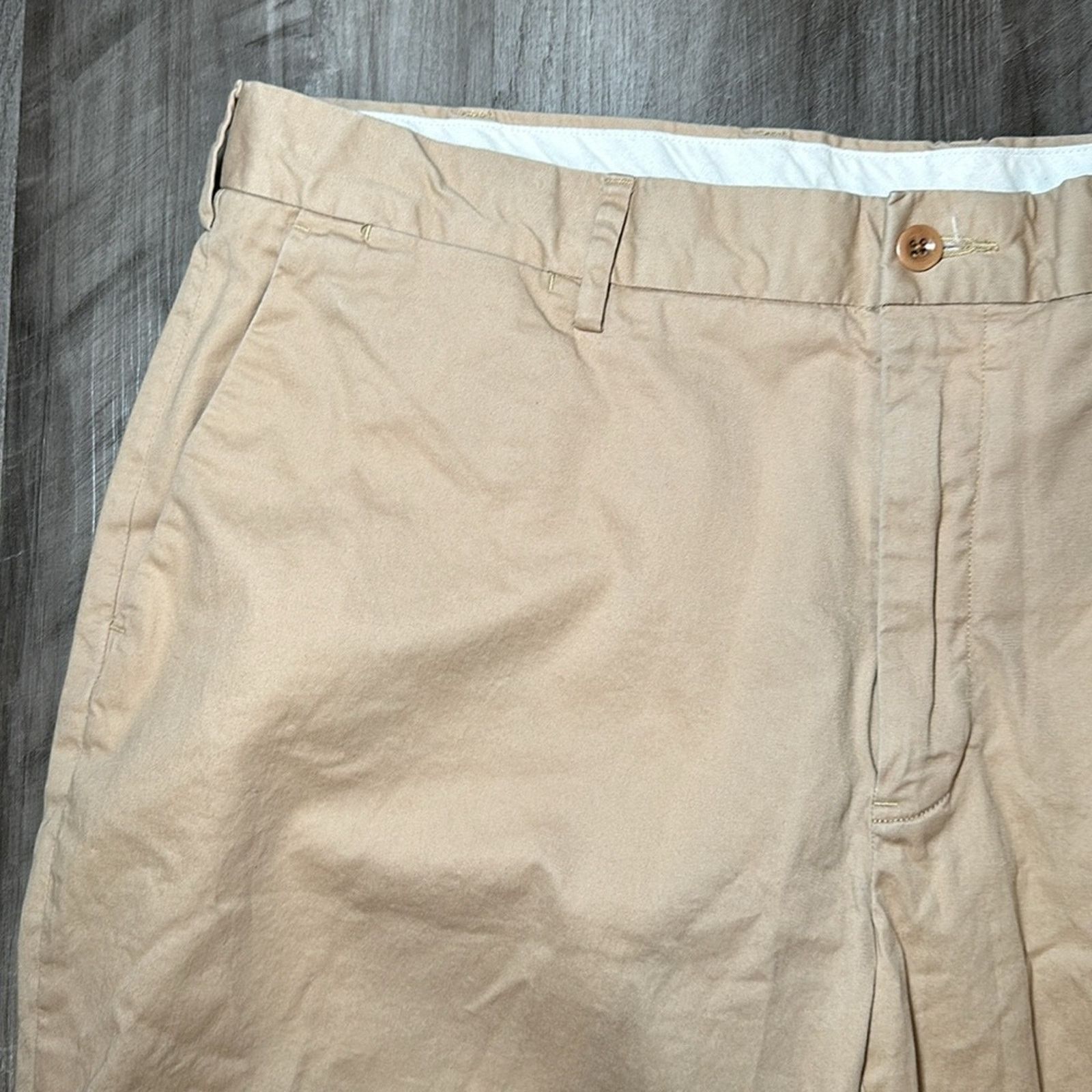 Polo Ralph Lauren Polo Ralph Lauren Chino Shorts - 36 Size US 36 / EU 52 - 4 Thumbnail