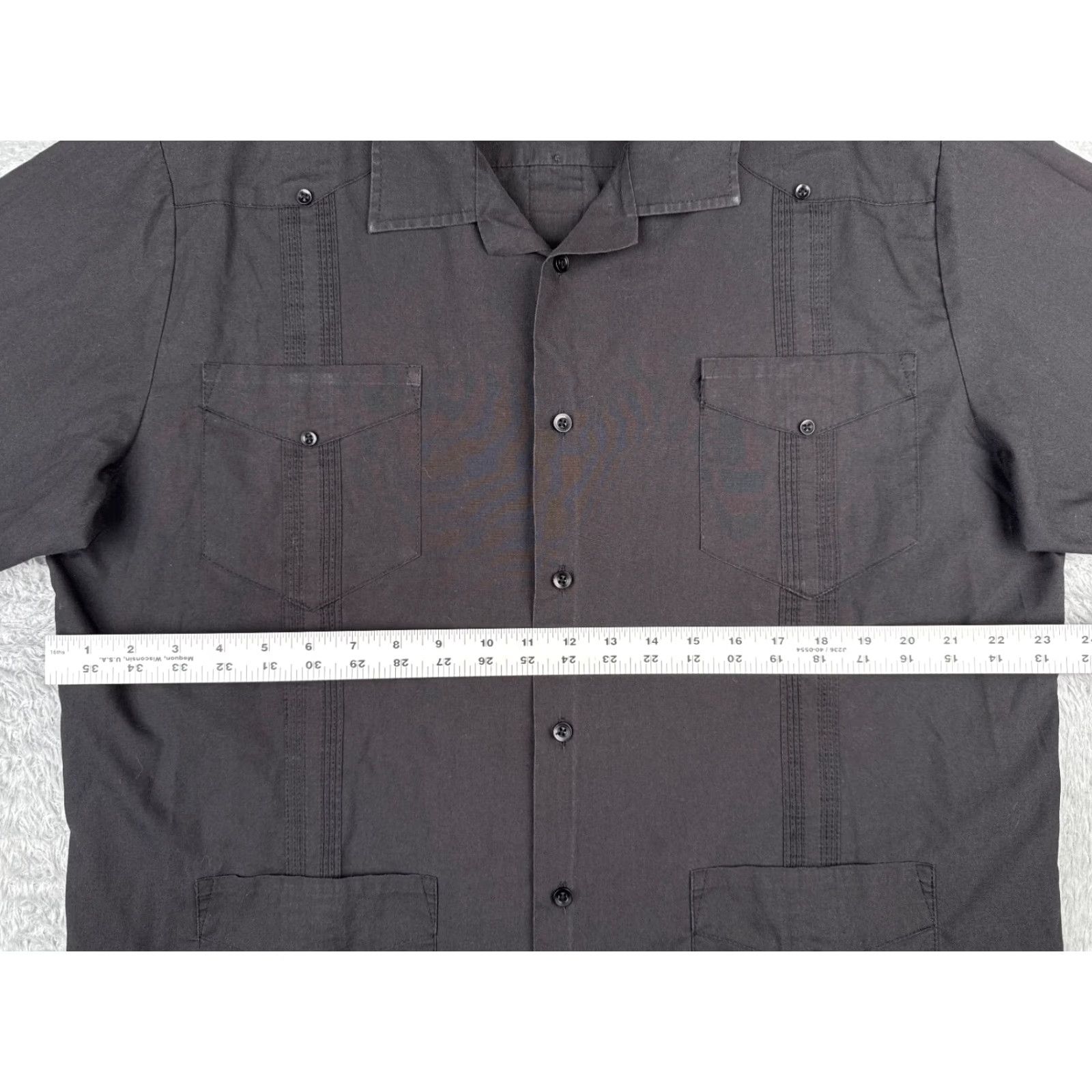 Vintage VINTAGE Solero Guayabera Shirt Adult XL Black Polyester Blend 4 Pocket Button-Up Short Sleeve Mens Size US XL / EU 56 / 4 - 7 Thumbnail