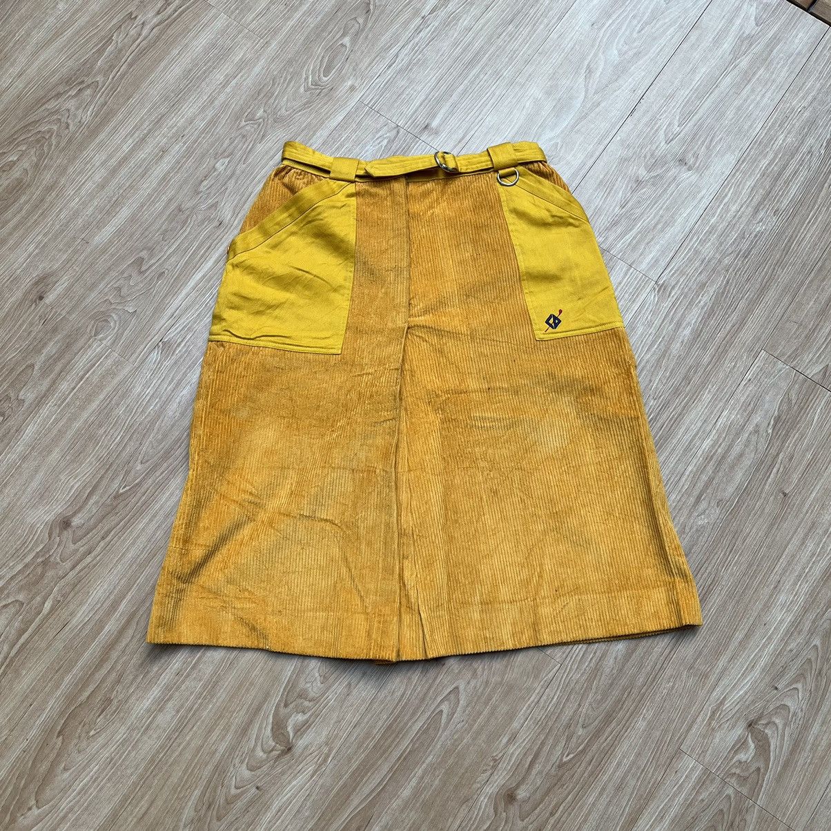 Christian Dior Monsieur × Vintage Vintage 80s Christian Dior Sports Mini Skirt Women's Size 26" / US 2 / IT 38 - 1 Thumbnail