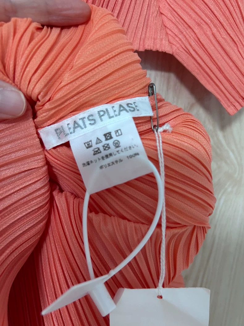 Issey Miyake Issey Miyake size:2 Pink pleated dress Size XS / US 0-2 / IT 36-38 - 3 Thumbnail