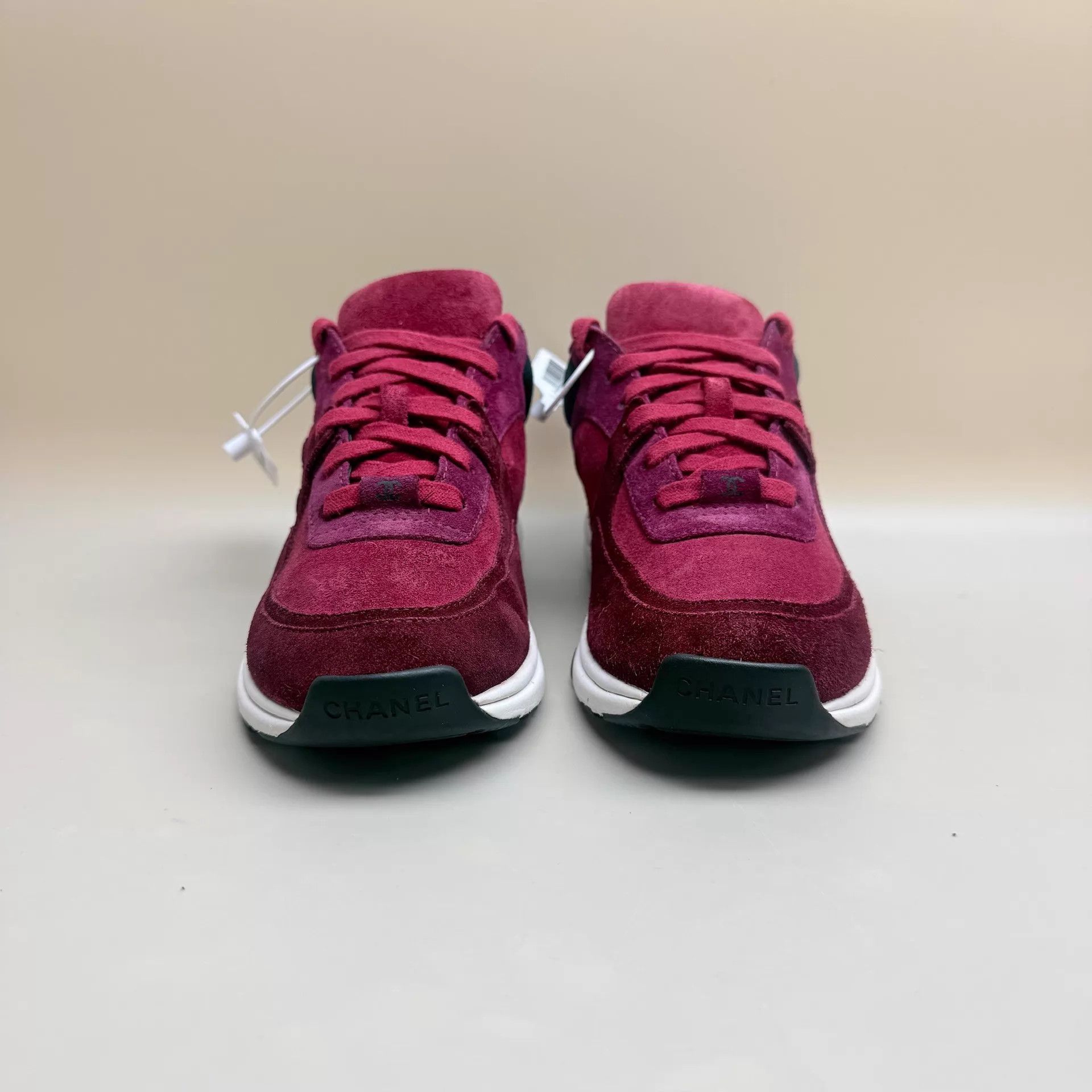 Chanel CHANEL Wine Red CC Sneaker 36.5 (Tag Missing) Size US 6 / IT 36 - 2 Thumbnail