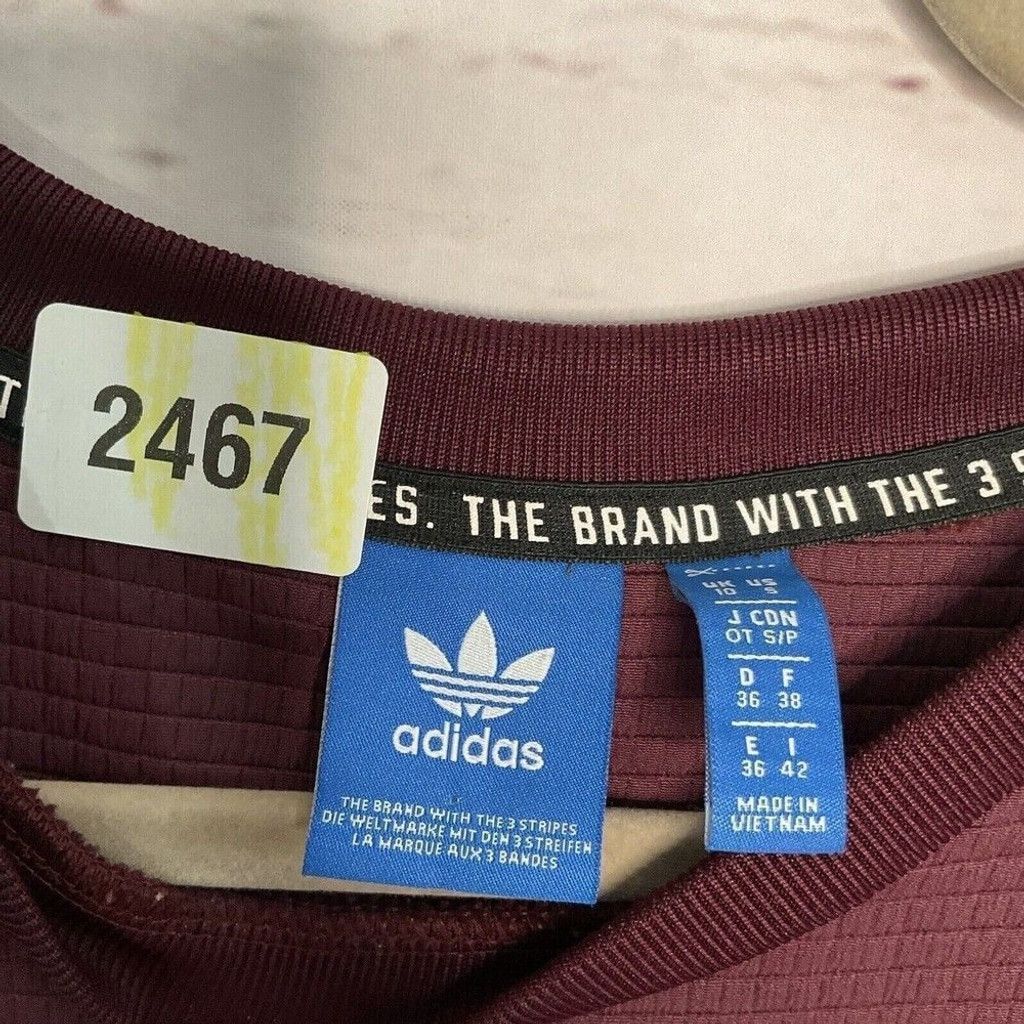 Adidas NWOT Adidas The Brand Big Logo Crewneck Sweatshirt Women S Size S / US 4 / IT 40 - 2 Thumbnail