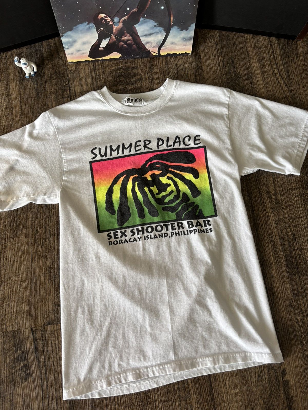 Vintage 90s Philippine Bar Graphic Single Stitch Tee Medium-Large Size US L / EU 52-54 / 3 - 3 Thumbnail