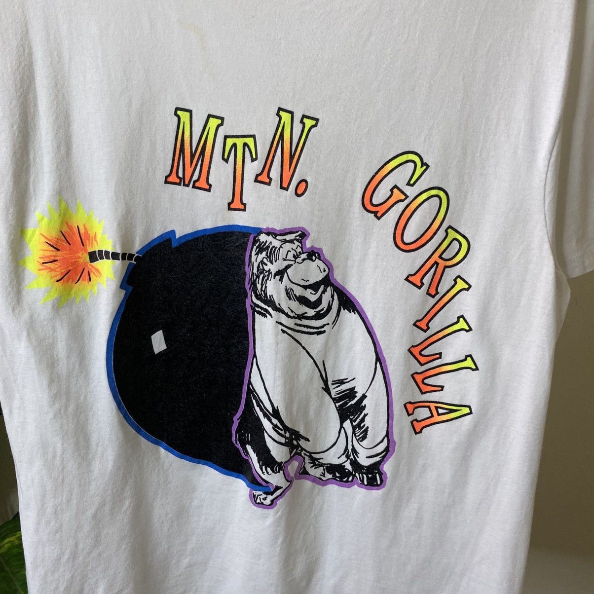 Vintage 1990s Mountain Gorilla T Shirt Size US L / EU 52-54 / 3 - 2 Thumbnail