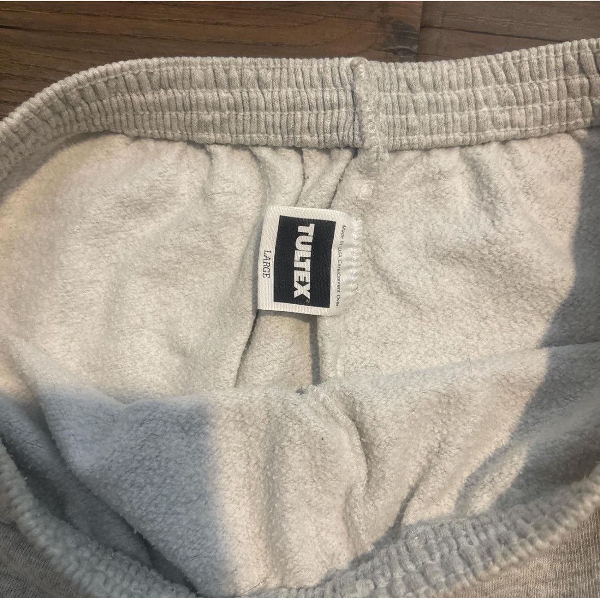 Tultex Grey vintage Tultex sweatpants with cuffed bottoms Size US 33 - 3 Thumbnail