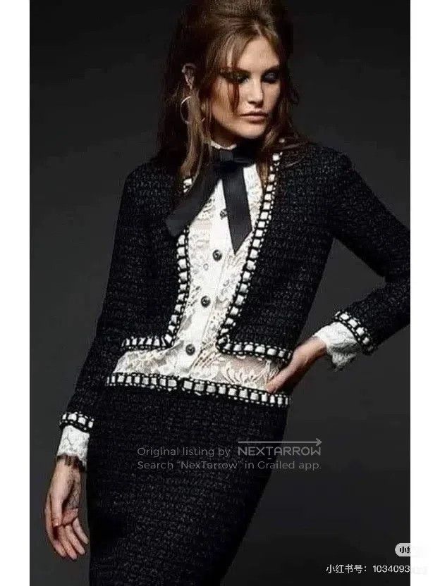 Chanel Chanel Roman Series Lace Stitching Dress Size XS / US 0-2 / IT 36-38 - 8 Thumbnail