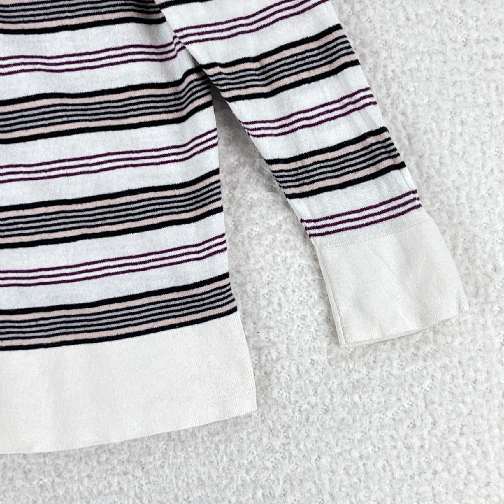 Ann Taylor Ann Taylor Cardigan Shirt Womens Large White Striped Knit Crew Neck Long Sleeve Size L / US 10 / IT 46 - 5 Thumbnail