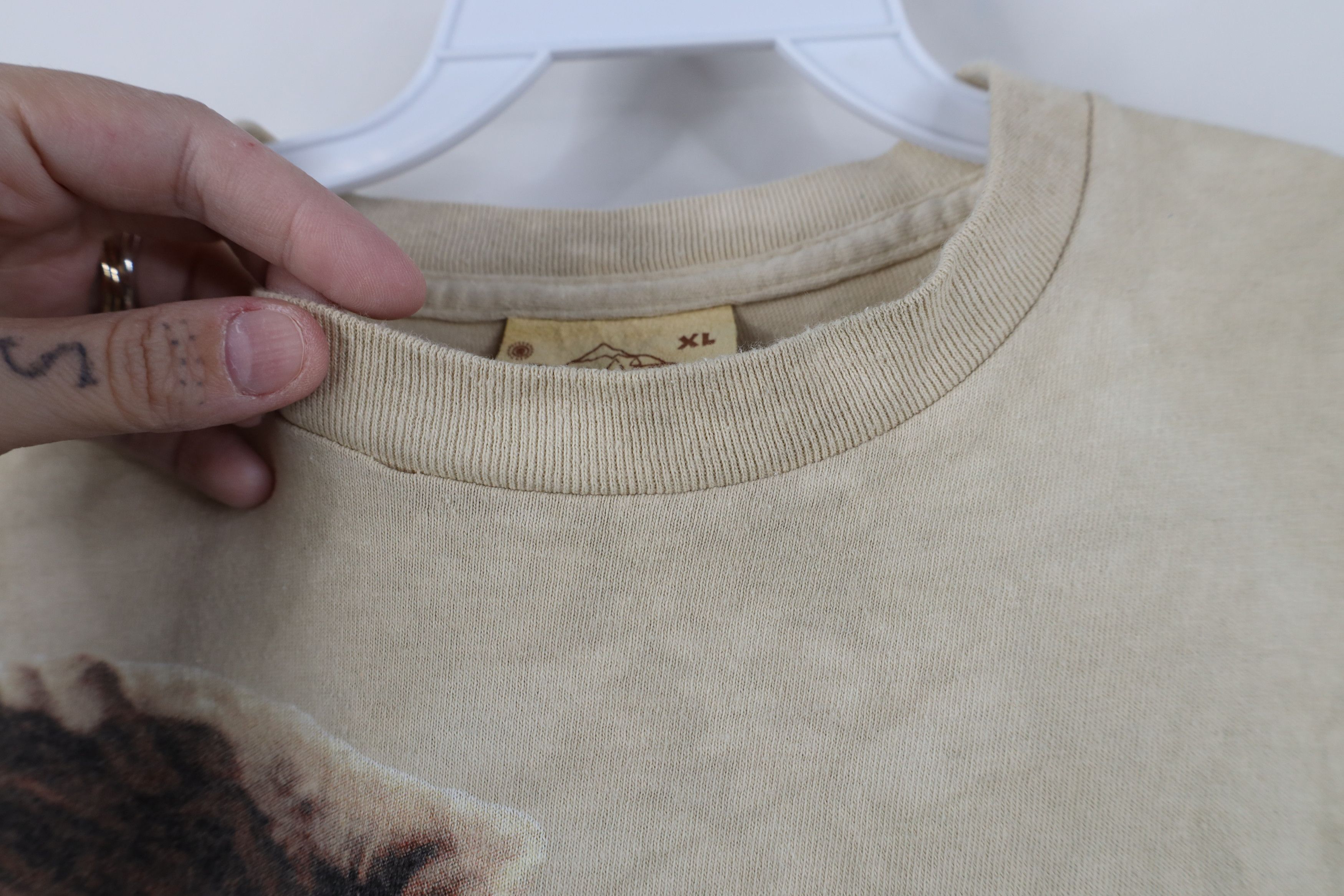 Vintage Vintage Y2K 2002 Streetwear Elephant Wildlife T-Shirt Size US XL / EU 56 / 4 - 9 Thumbnail