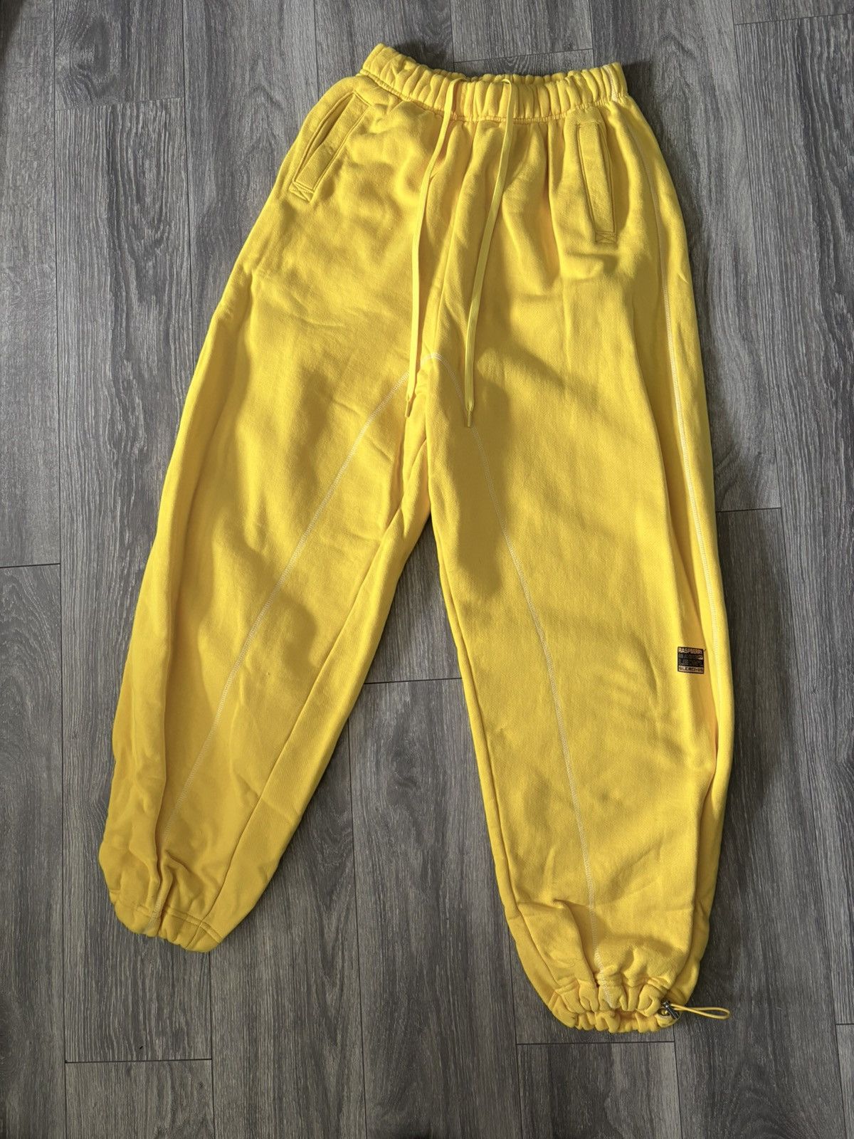 The GV Gallery Gv Gallery lemon drop sweatpants Size US 32 / EU 48 - 1 Thumbnail