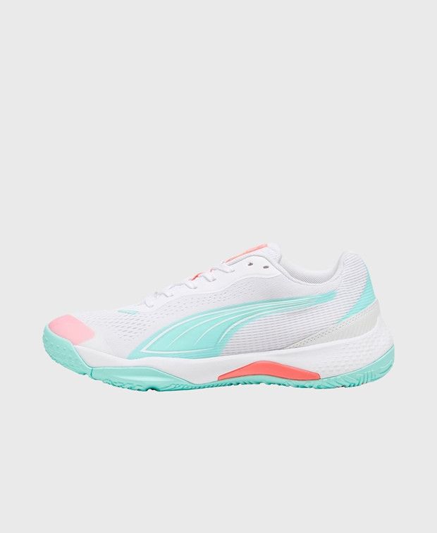 Puma Solarstrike III W+ Basketball shoes Size US 7.5 / EU 40-41 - 1 Thumbnail