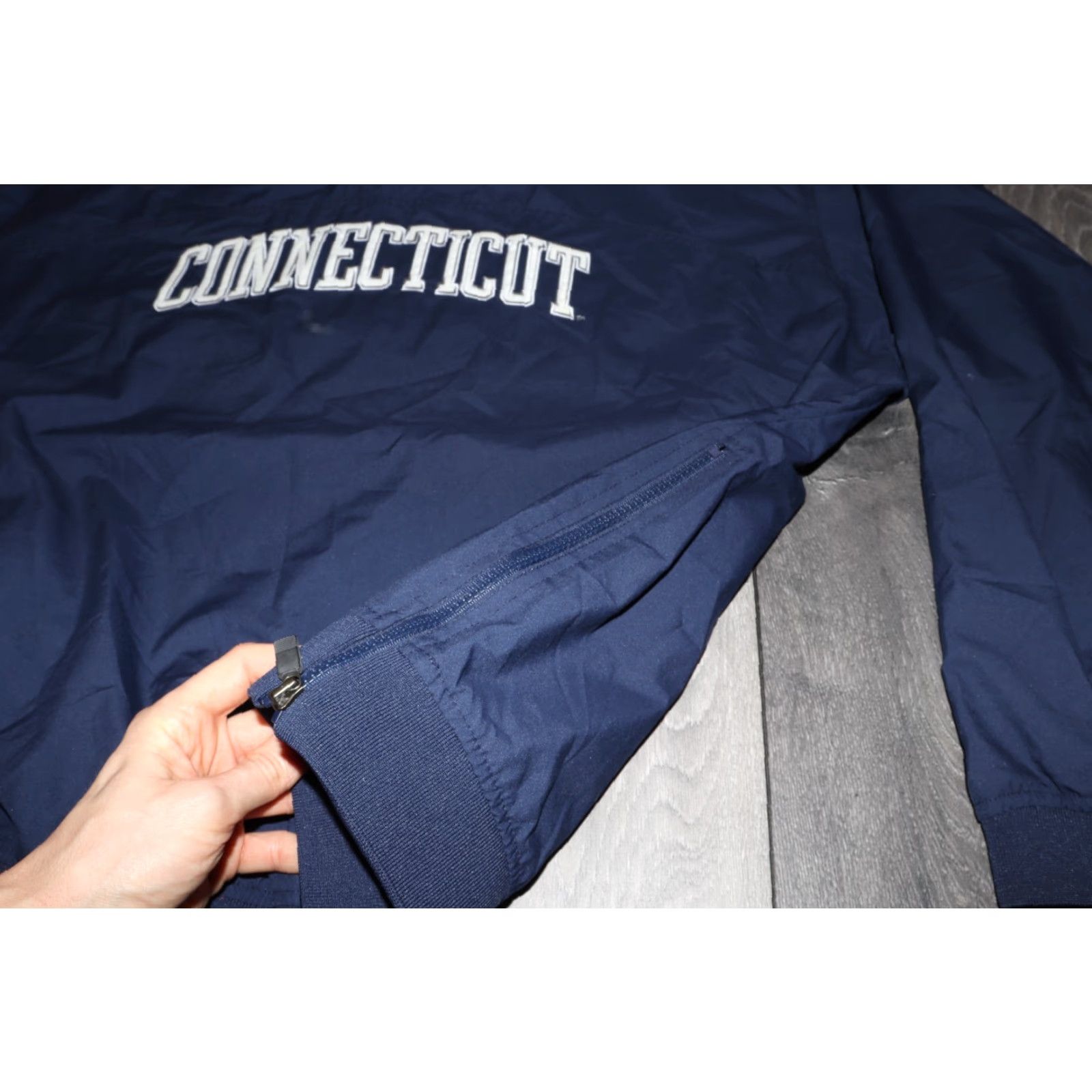 Nike VINTAGE Nike PULLOVER Shirt XXL 2XL MEN Blue SWOOSH UCONN CENTER 2000S Y2K Size US XXL / EU 58 / 5 - 5 Thumbnail