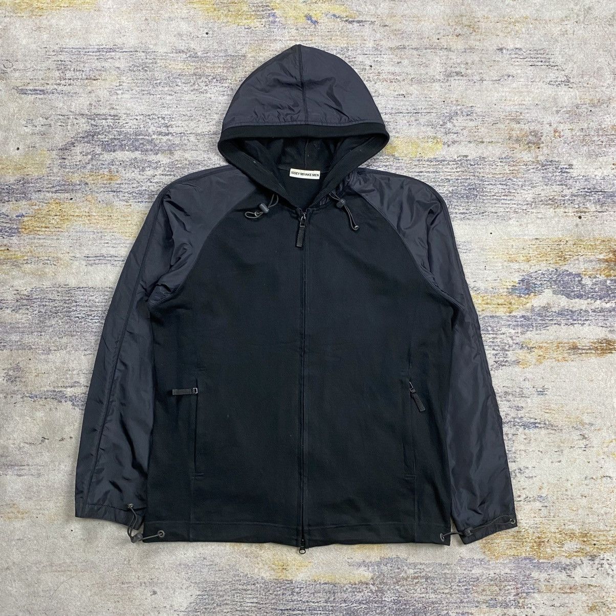 Issey Miyake issey miyake men hybrid jacket Size US L / EU 52-54 / 3 - 1 Thumbnail