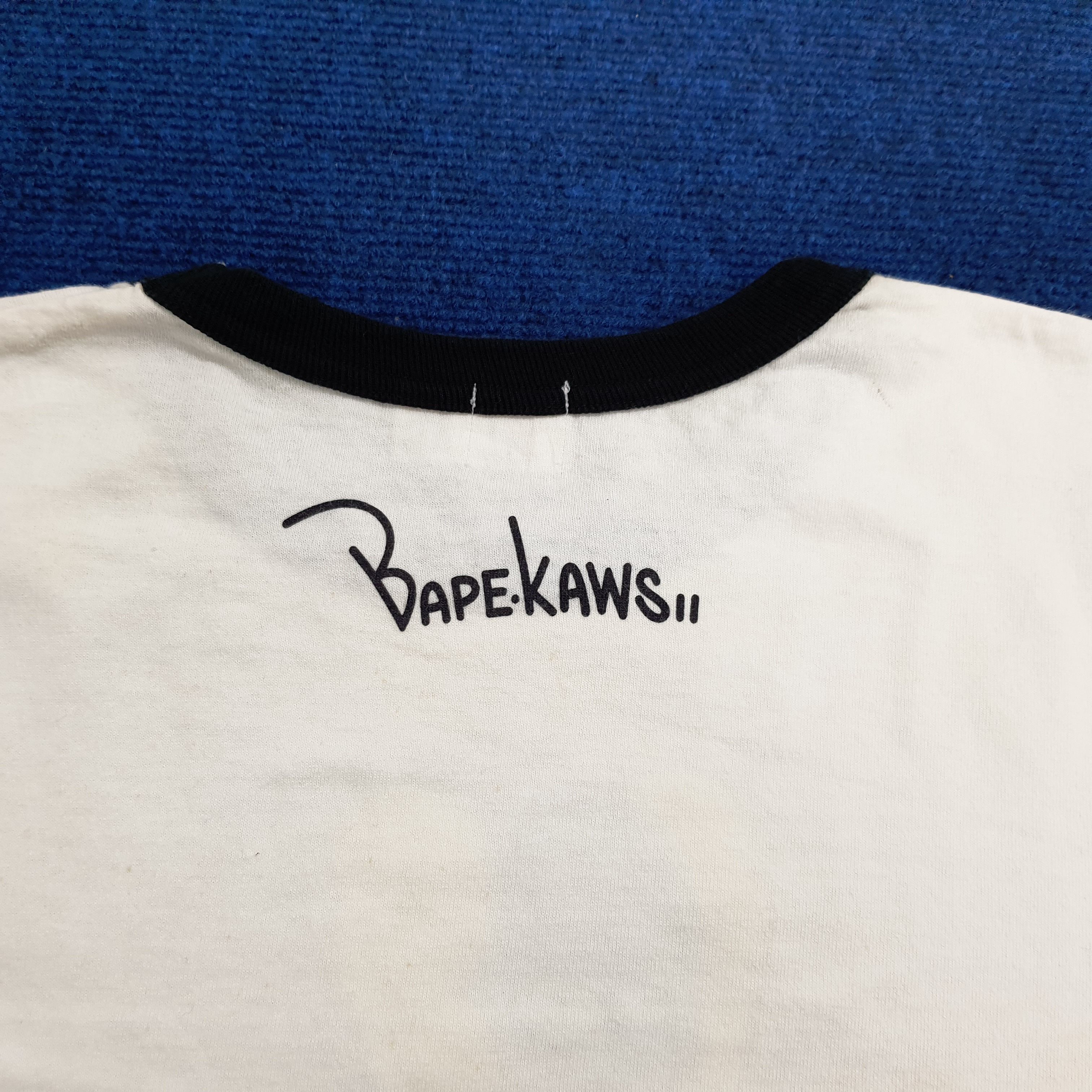 Kaws × Vintage Vintage KAWS x Baby Milo x Bape Japanese Brand Tshirt Size US L / EU 52-54 / 3 - 4 Thumbnail