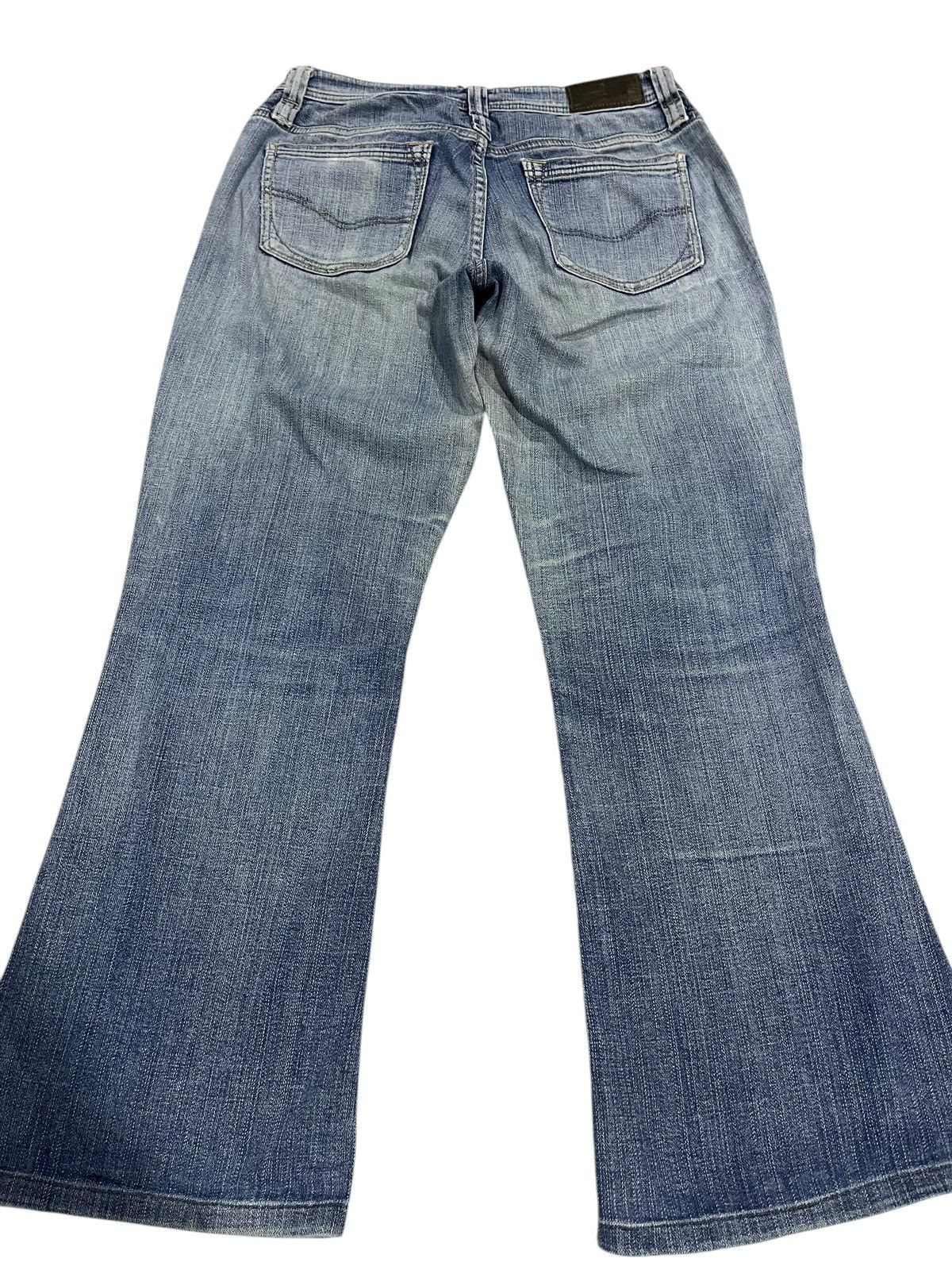If Six Was Nine × Japanese Brand × Le Grande Bleu (L.G.B.) FLARE💥 Y2K JAPANESE BRAND WASHED BLUE JEANS Size 30" / US 8 / IT 44 - 7 Thumbnail