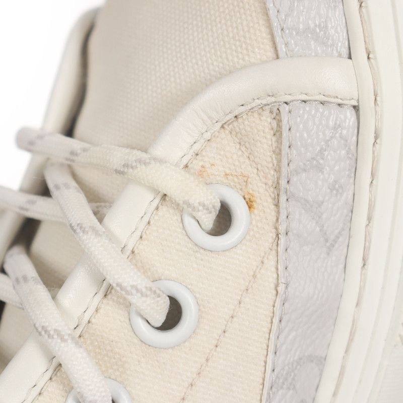 Louis Vuitton Louis Vuitton Monogram High-Top Sneakers in White - Size US 7 / EU 40 - 6 Thumbnail