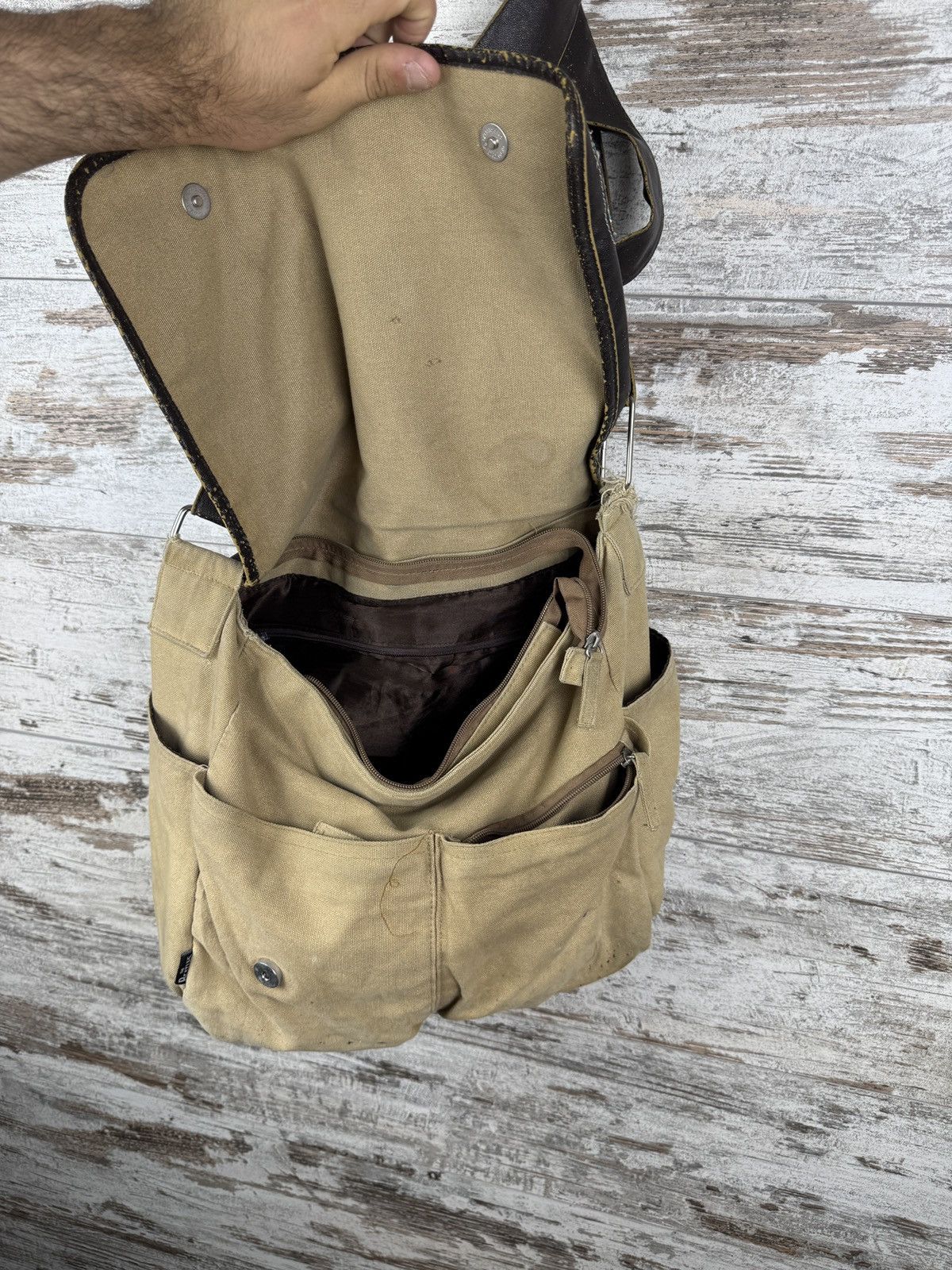 Vintage Mens Vintage The Beatles Leather archive 2005 bag rare rock Size ONE SIZE - 14 Thumbnail