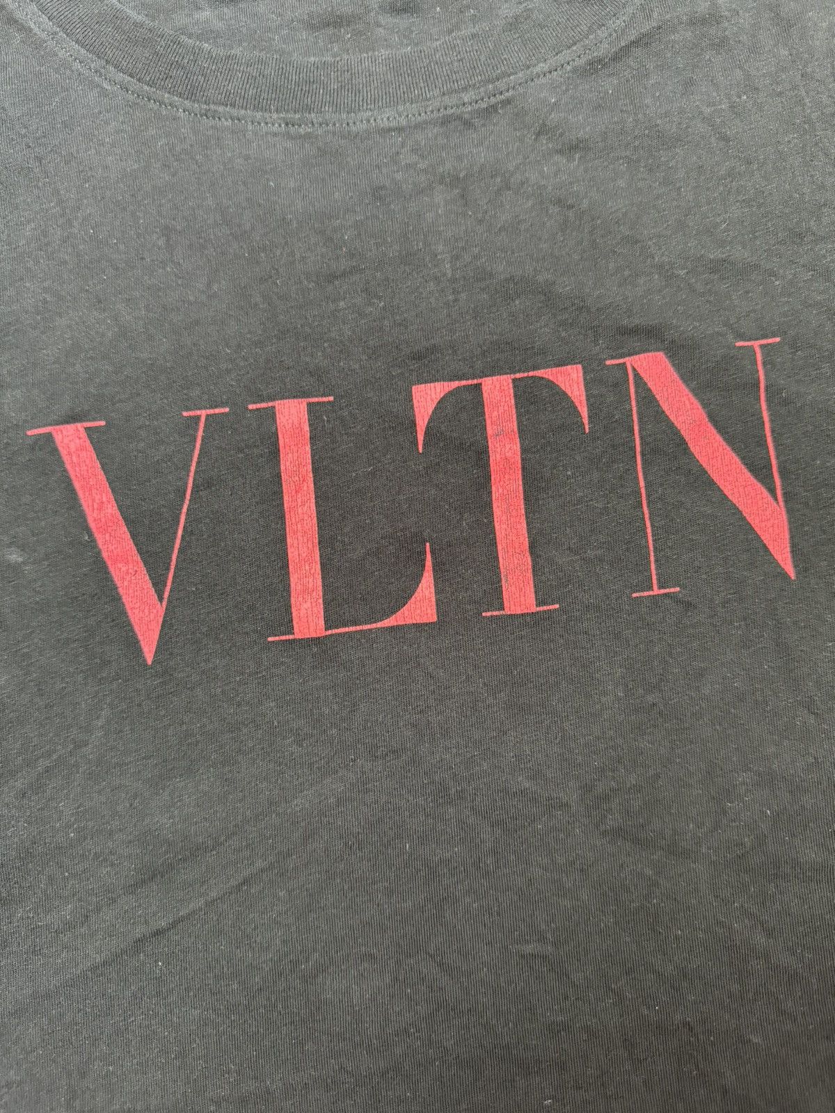 Valentino × Vintage Valentino Logo Tee Size US XL / EU 56 / 4 - 7 Thumbnail