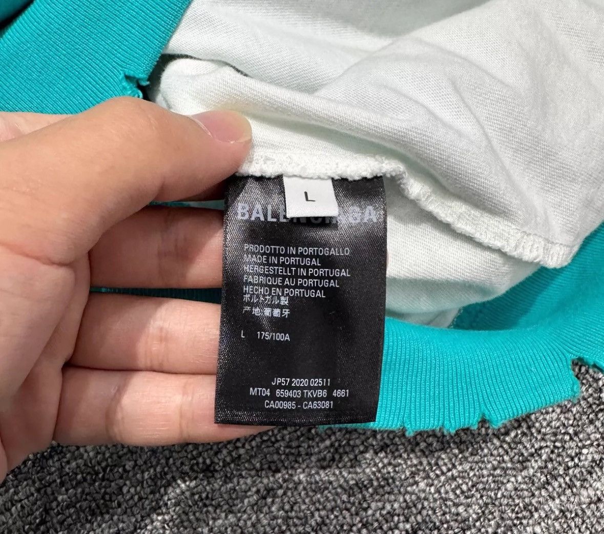 Balenciaga Balenciaga Lake Green Big Destruction Hoodie2412-Nextarrow Size US L / EU 52-54 / 3 - 4 Thumbnail