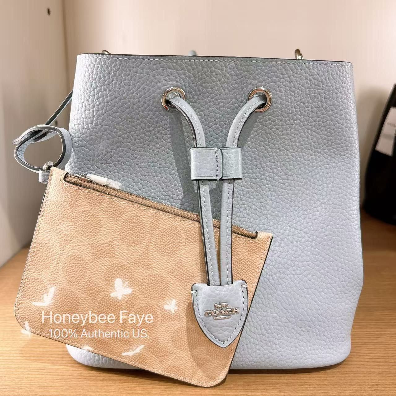 Coach NWT Coach Rowan Bucket Bag CBH06 Size ONE SIZE - 2 Thumbnail