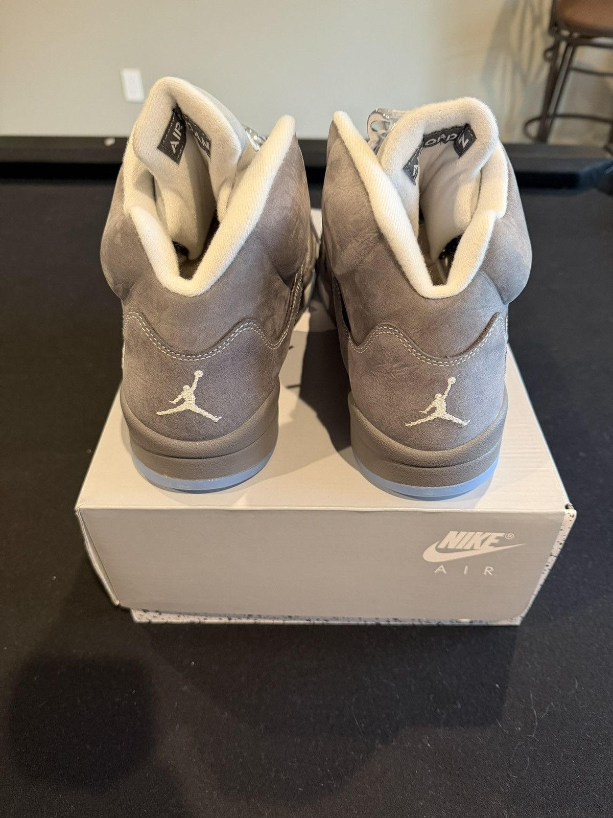 Jordan Brand Jordan Retro ‘Wolf Grey’ size 12 Size US 12 / EU 45 - 4 Thumbnail
