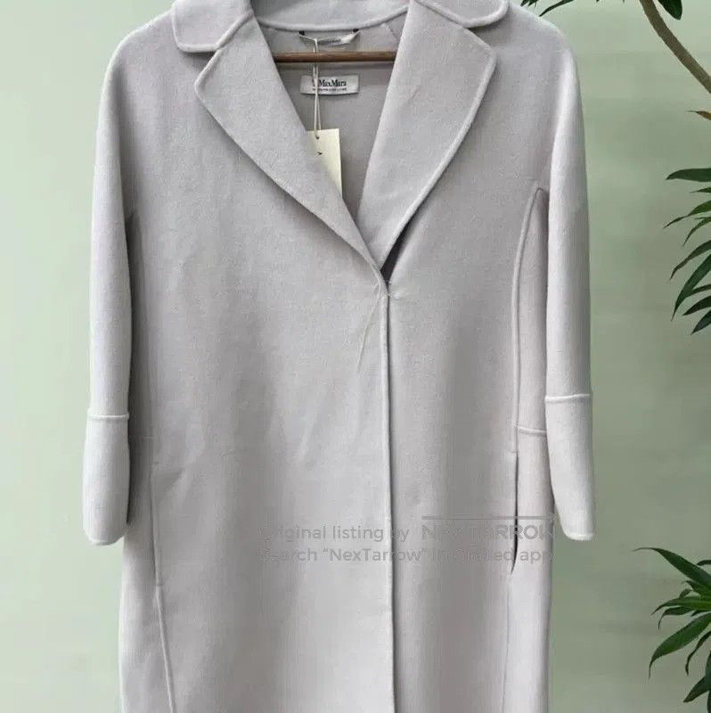 Max Mara MaxMara White Women's Coat for Elegant Styling . Size S / US 4 / IT 40 - 2 Thumbnail