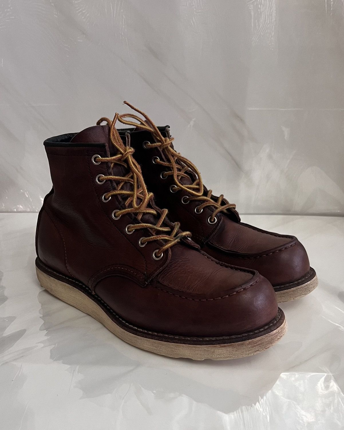 Red Wing Red Wing 8138 6'' Classic Moc Toe Brown Leather Boots