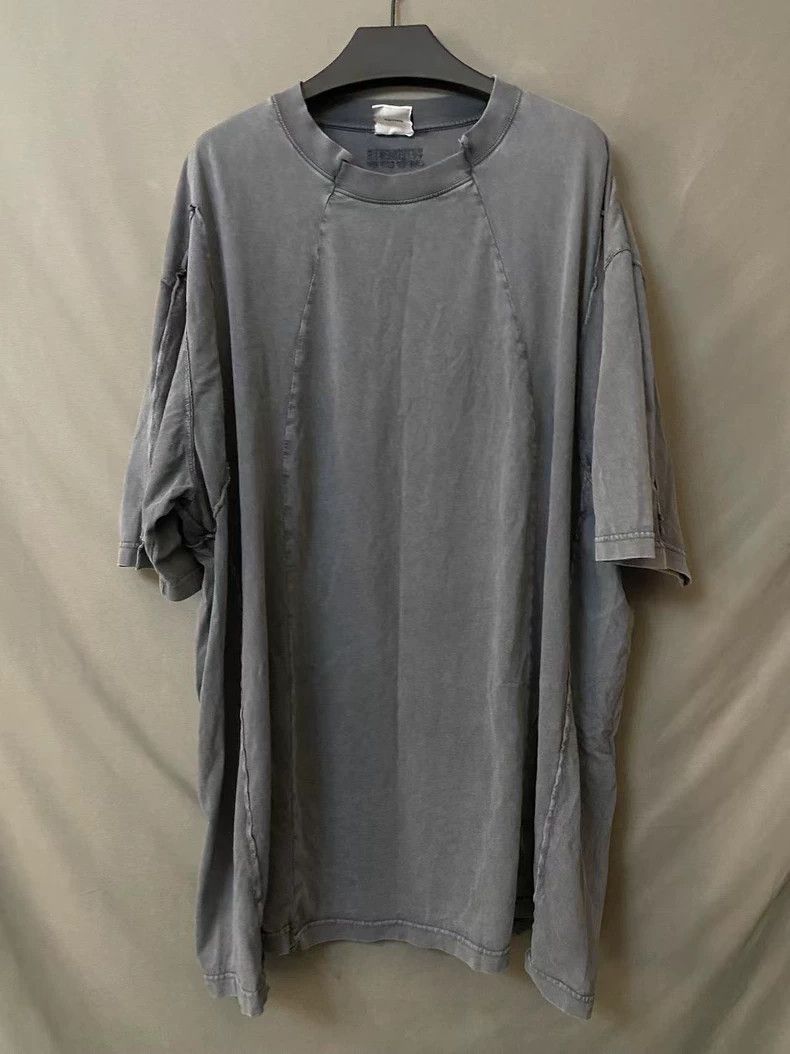 Vetements Vetements Washed Patchwork Short Sleeve Tee-yf Size US L / EU 52-54 / 3 - 1 Thumbnail