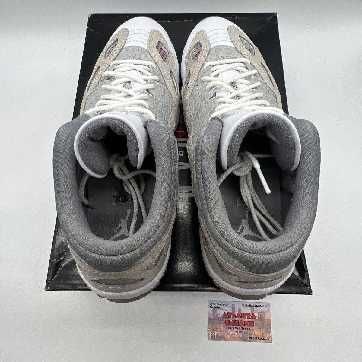 Jordan Brand Air Jordan 11 low IE light Orewood brown Size US 13 / EU 46 - 7 Thumbnail